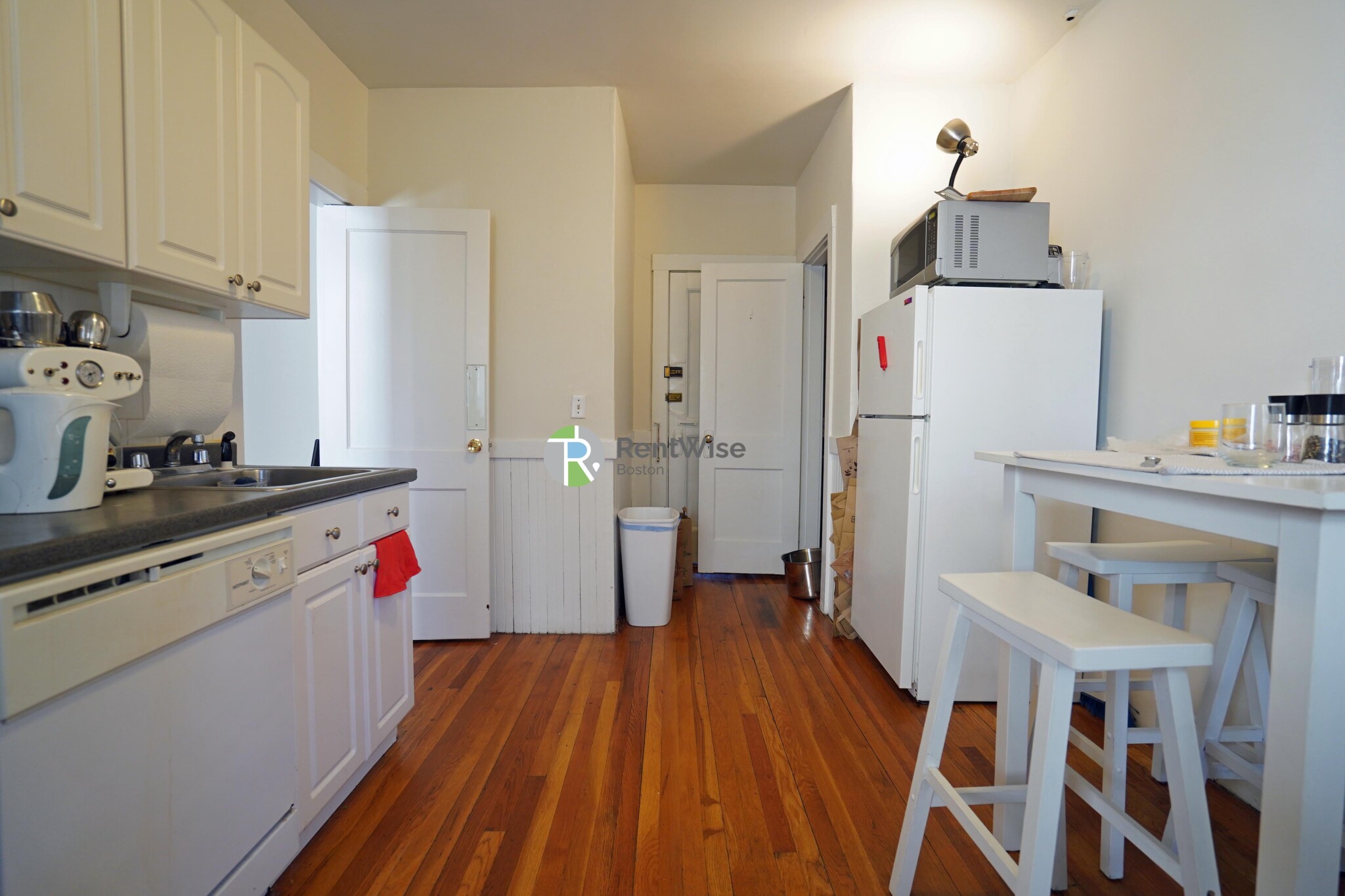 292 Harvard St, Mid-Cambridge