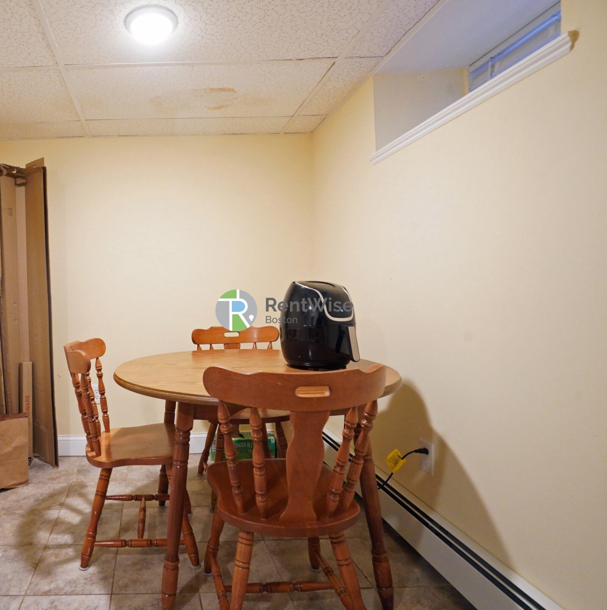 72 Gardner St, Allston