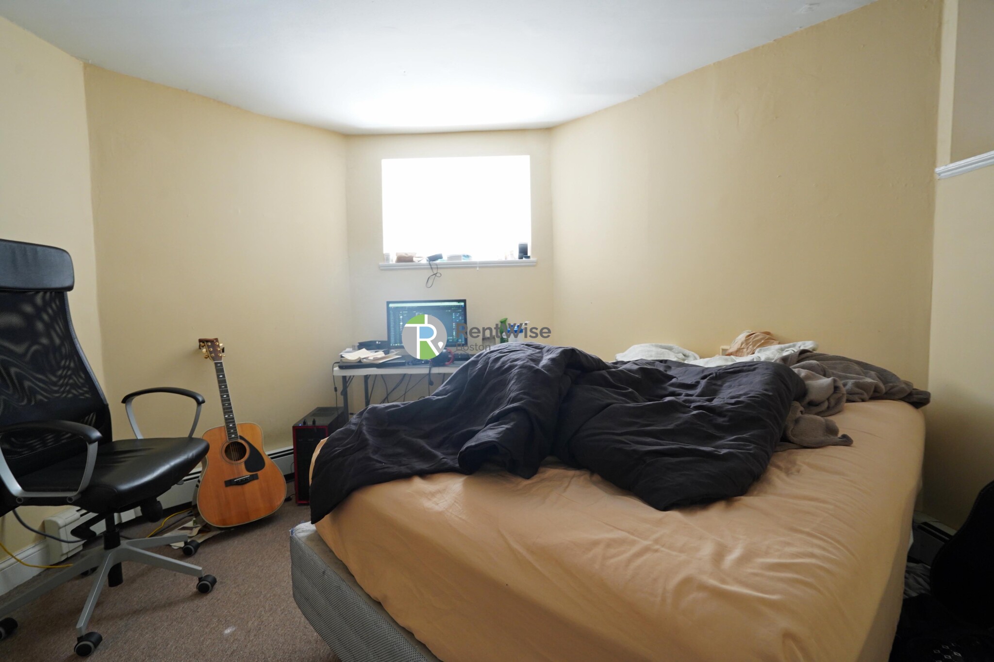 72 Gardner St, Allston