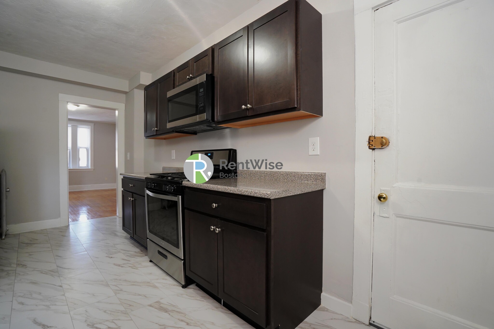 90 Cypress St, Emerson Gardens