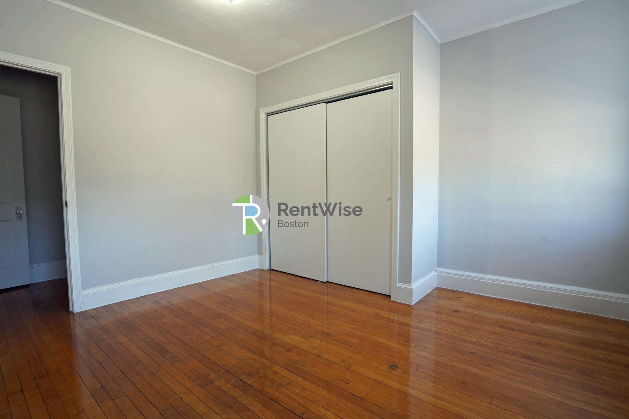 90 Cypress St, Emerson Gardens