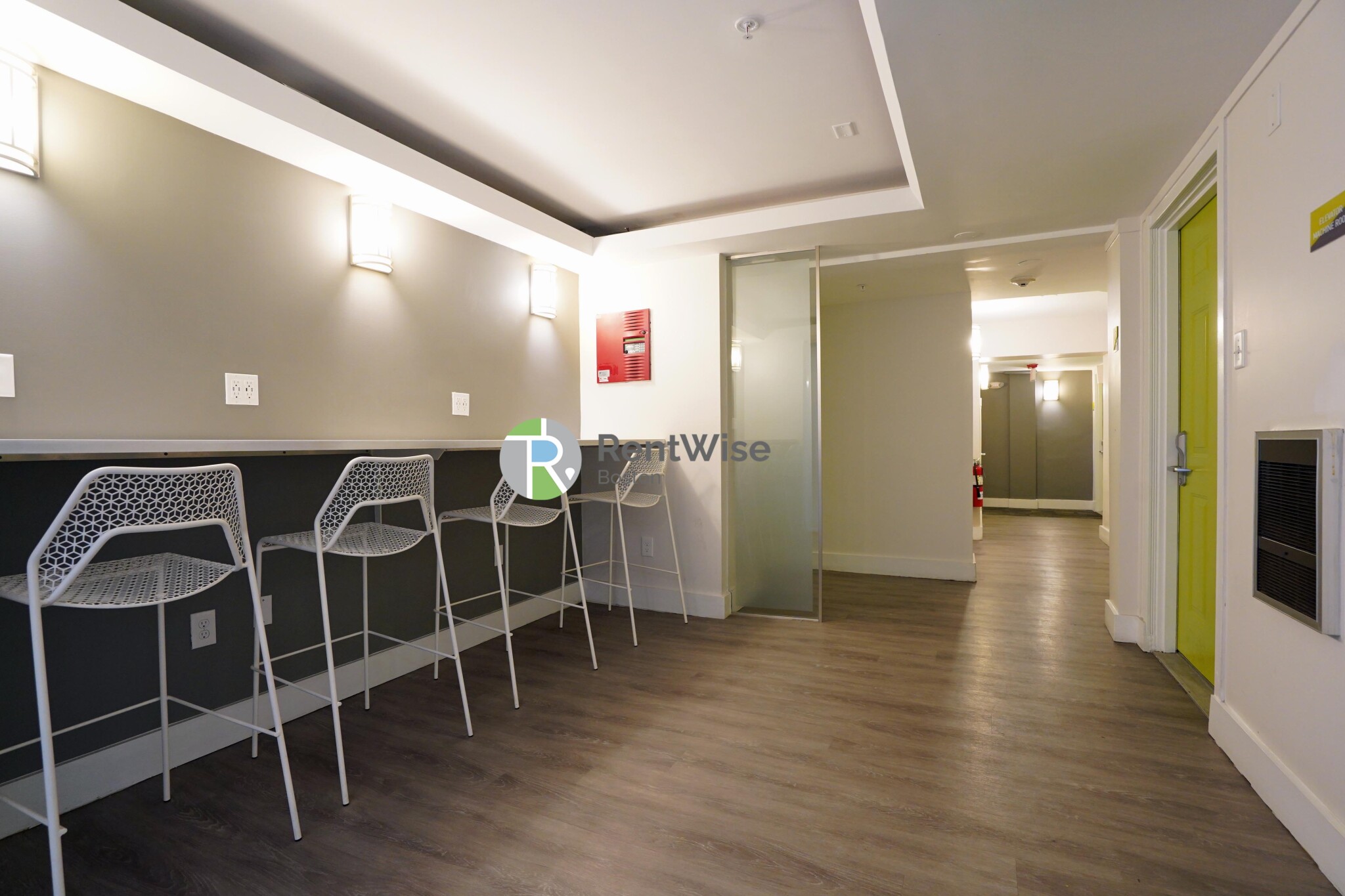 10 Brainerd Rd, Allston