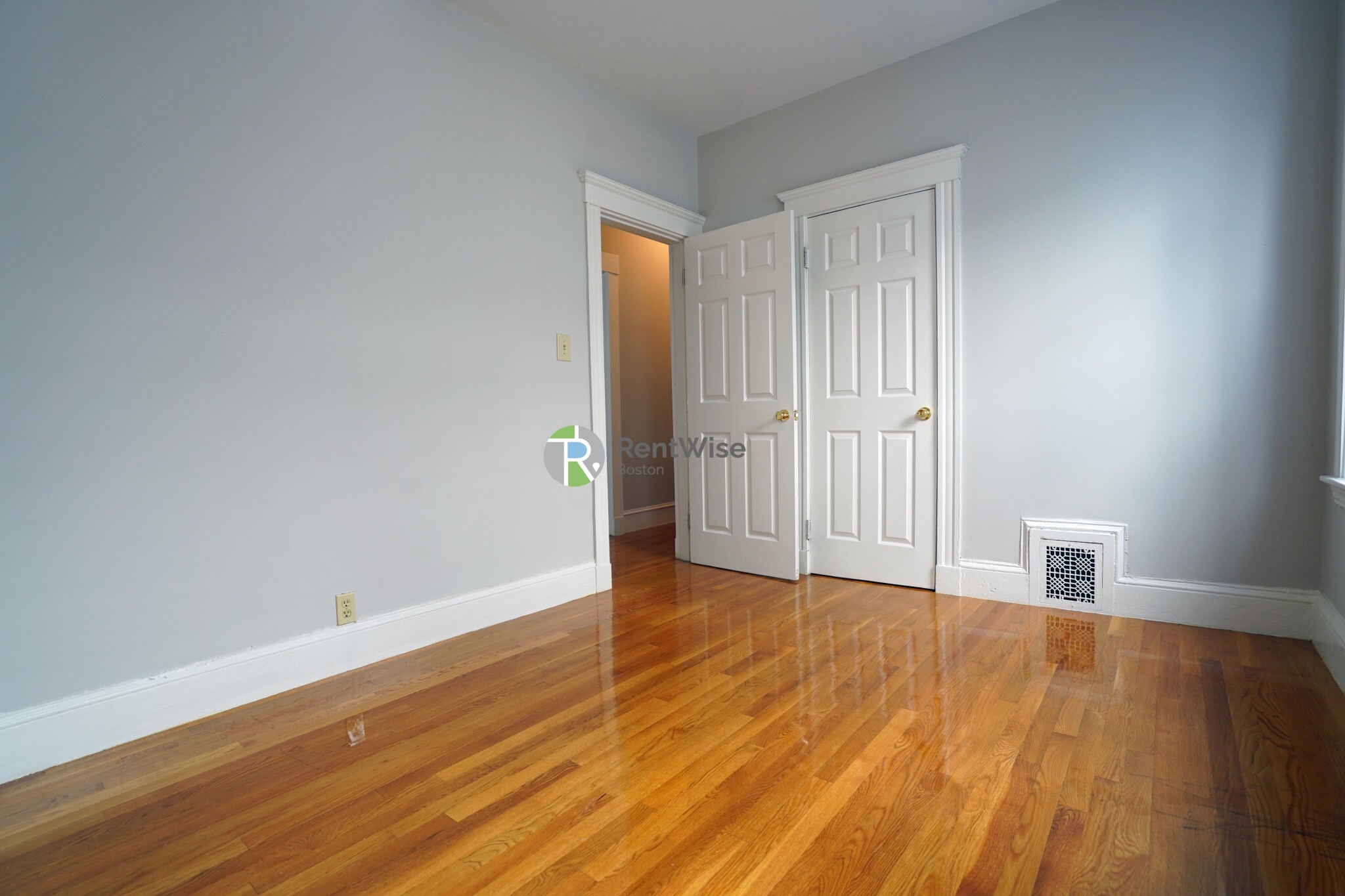 21 Roseclair St, Dorchester