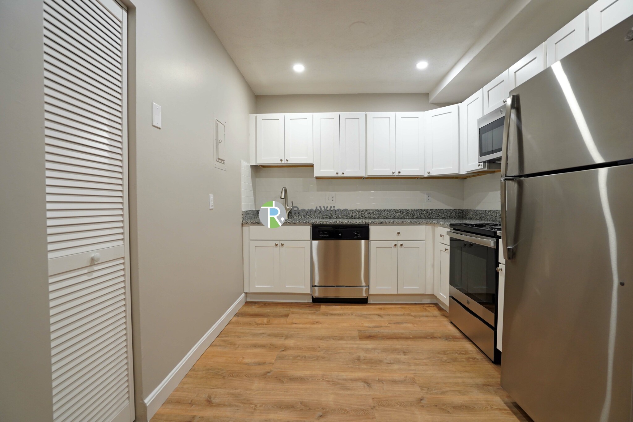 106 Tremont St, Brighton