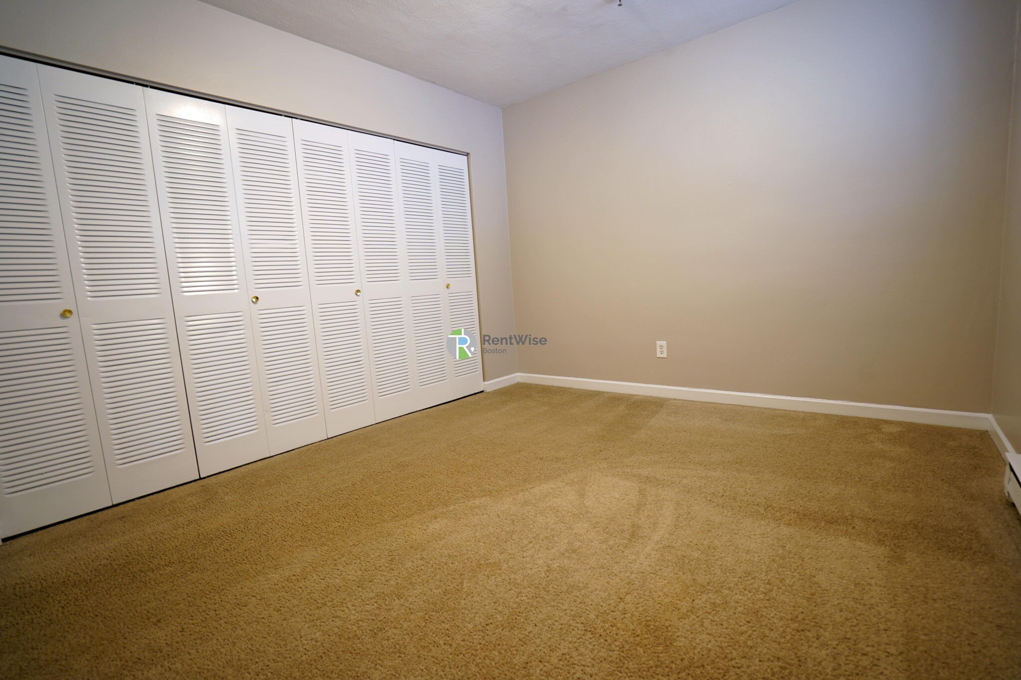 1200 Commonwealth Ave, Brighton