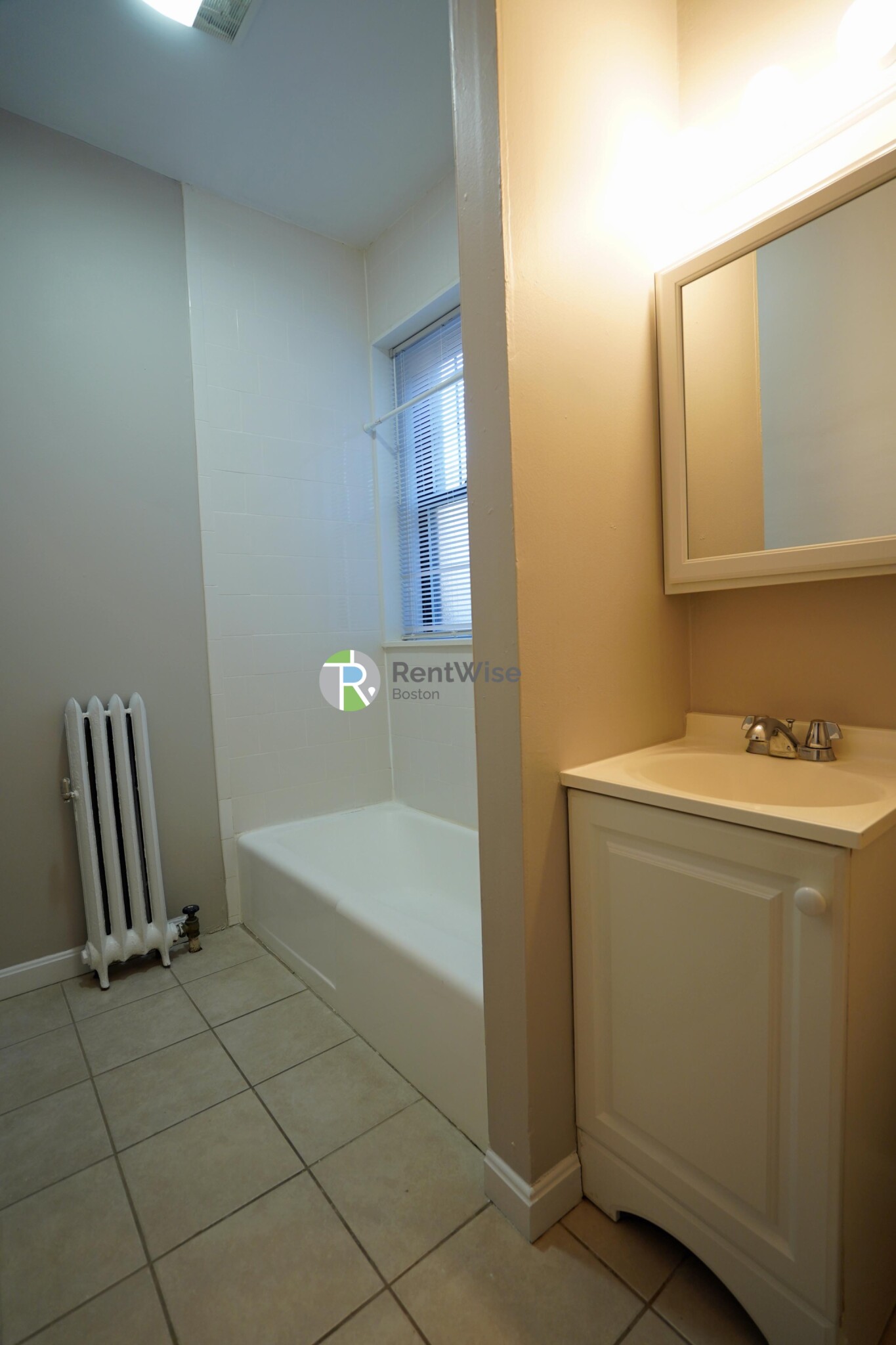 294 Harvard St, Mid-Cambridge