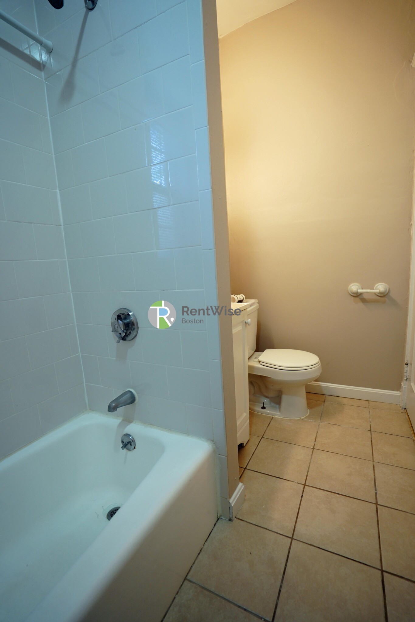 294 Harvard St, Mid-Cambridge