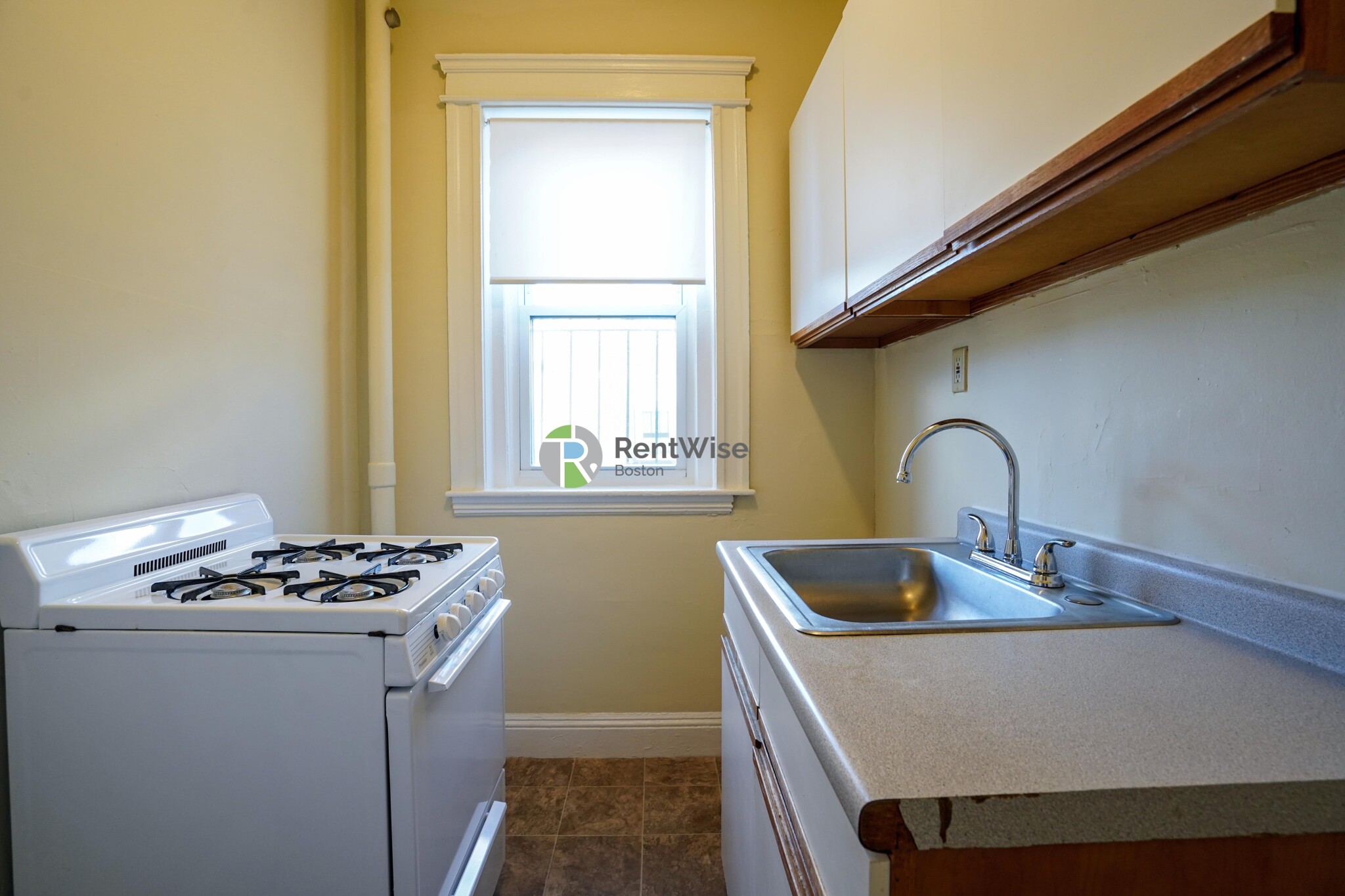 225 Kelton St, Allston