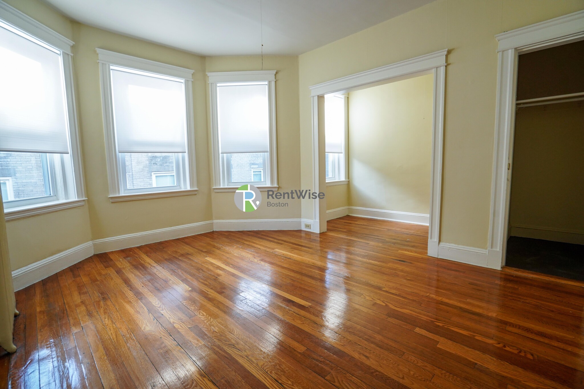 225 Kelton St, Allston