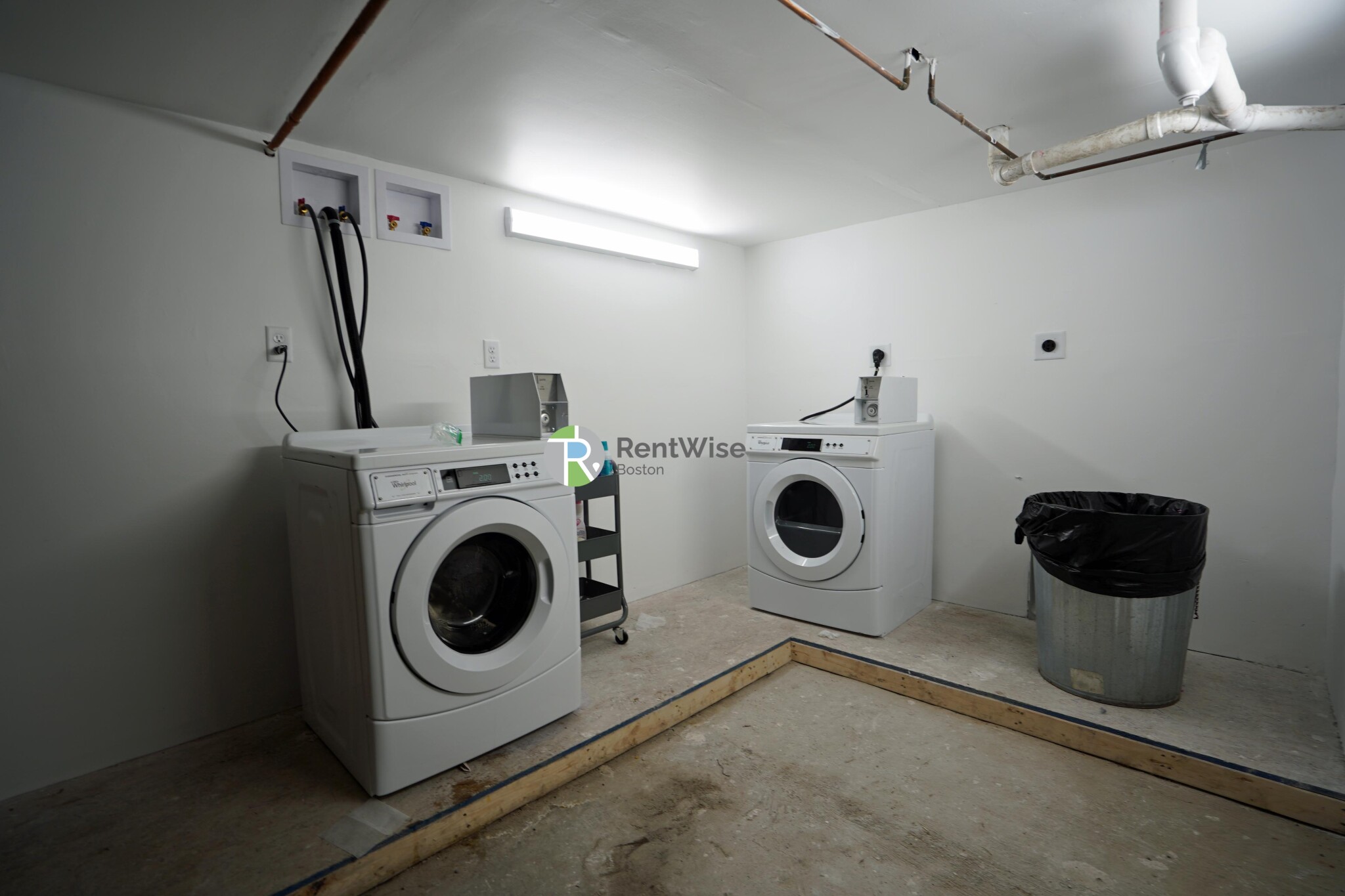 22 Greylock Rd, Allston