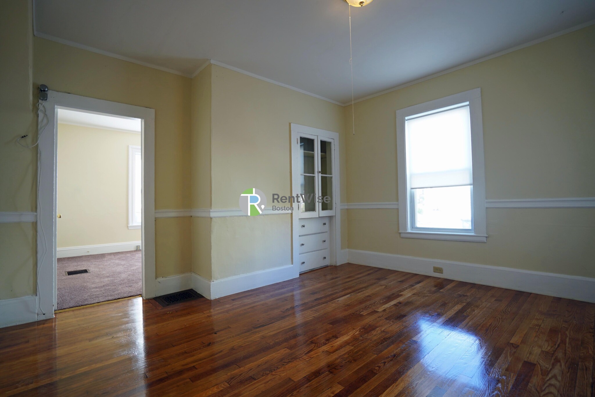 22 Greylock Rd, Allston