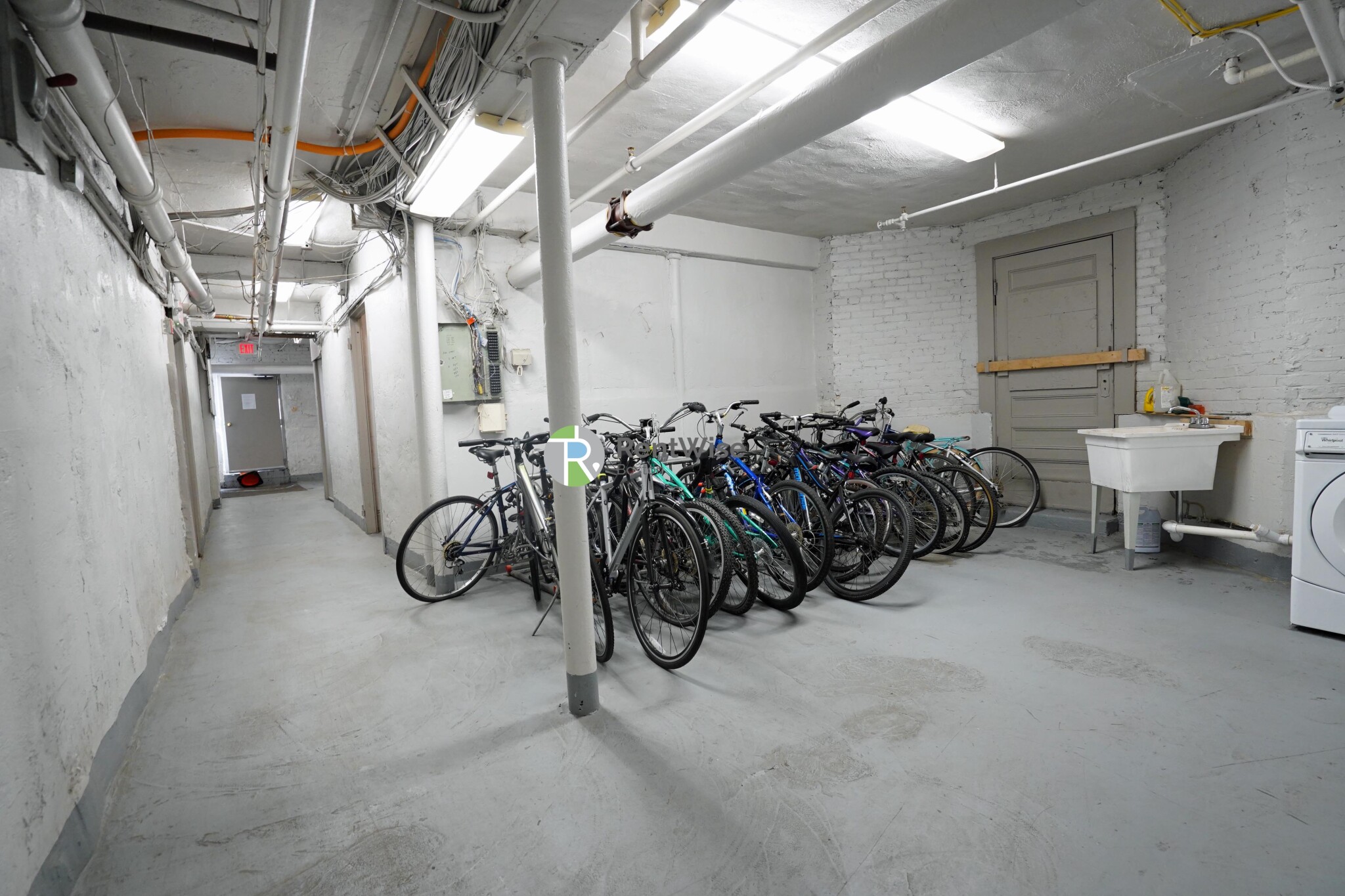 11 Royce Rd, Allston