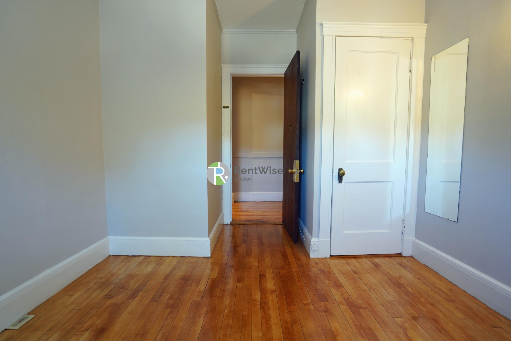 90 Cypress St, Emerson Gardens