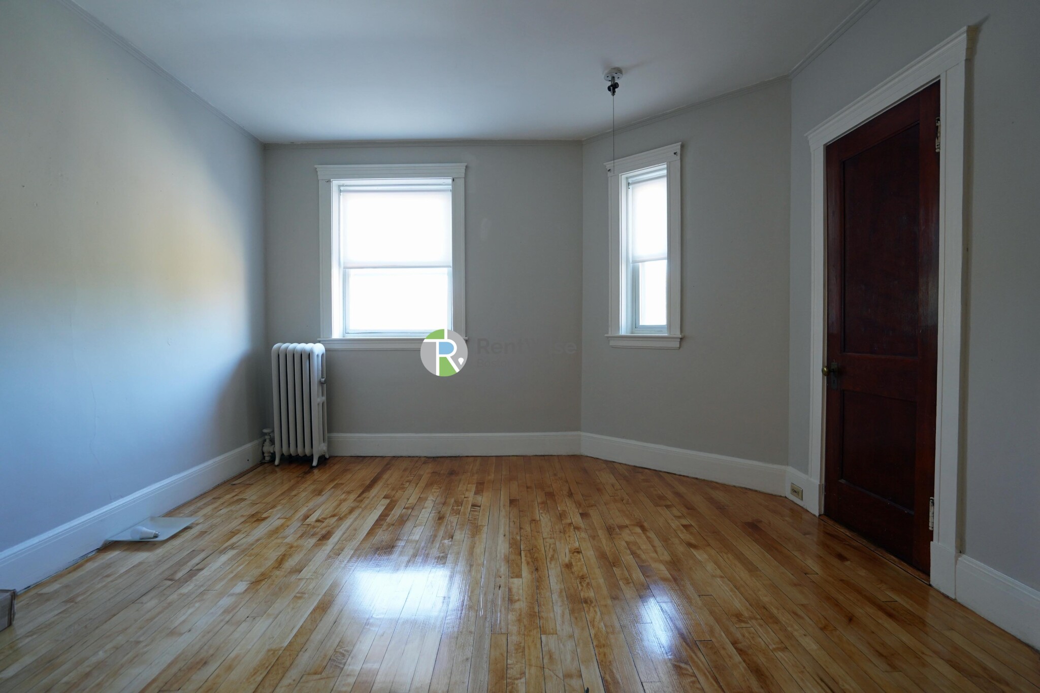 90 Cypress St, Emerson Gardens