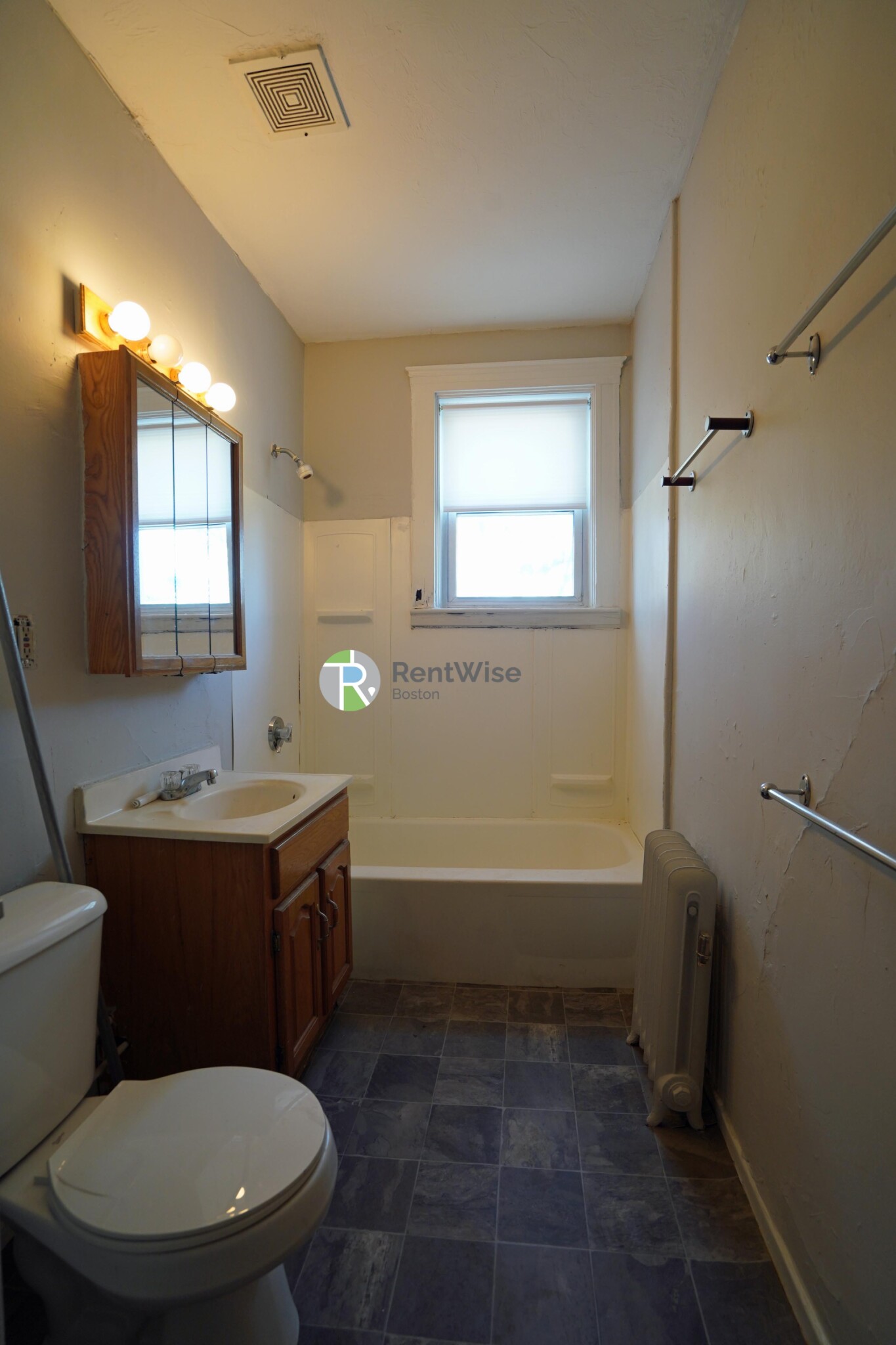 90 Cypress St, Emerson Gardens