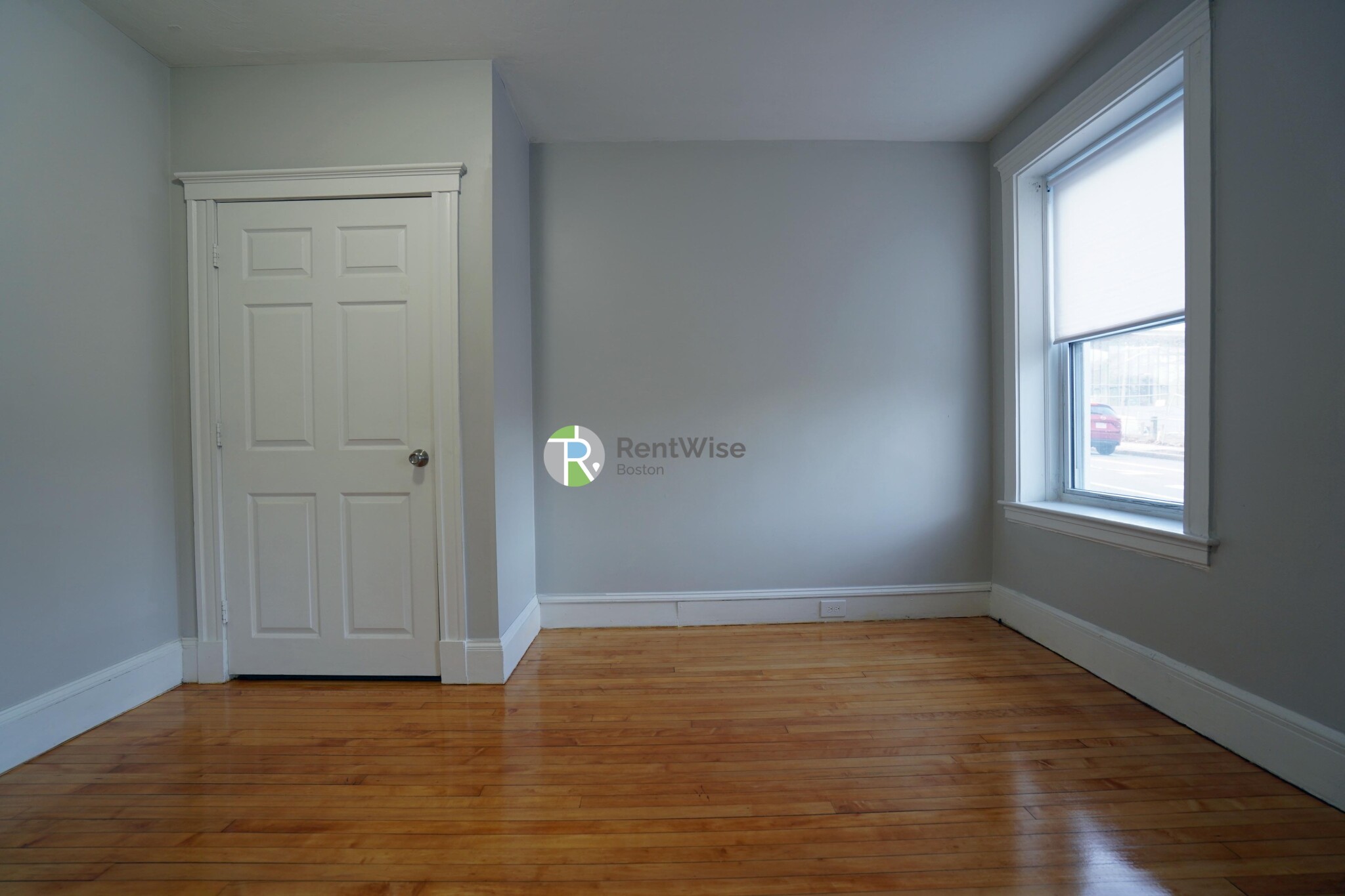 90 Cypress St, Emerson Gardens