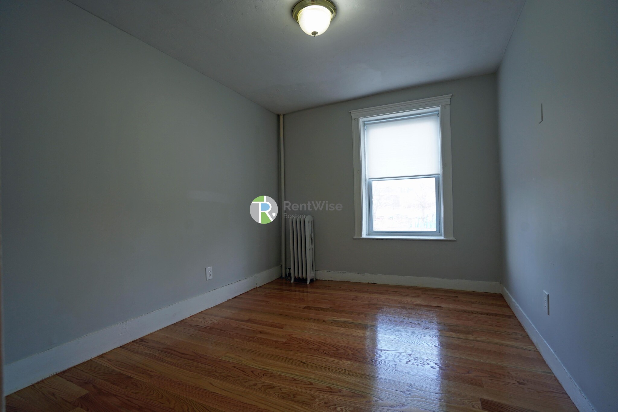 90 Cypress St, Emerson Gardens