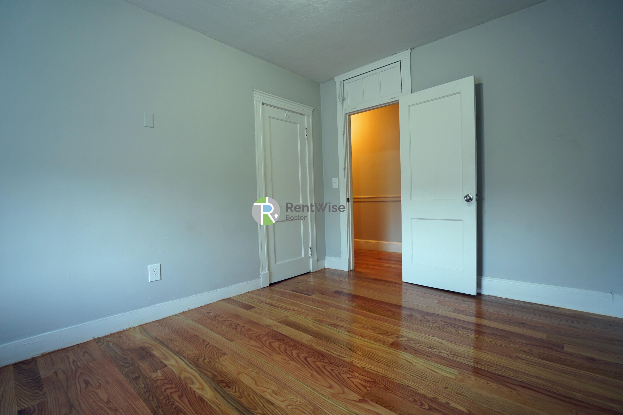 90 Cypress St, Emerson Gardens