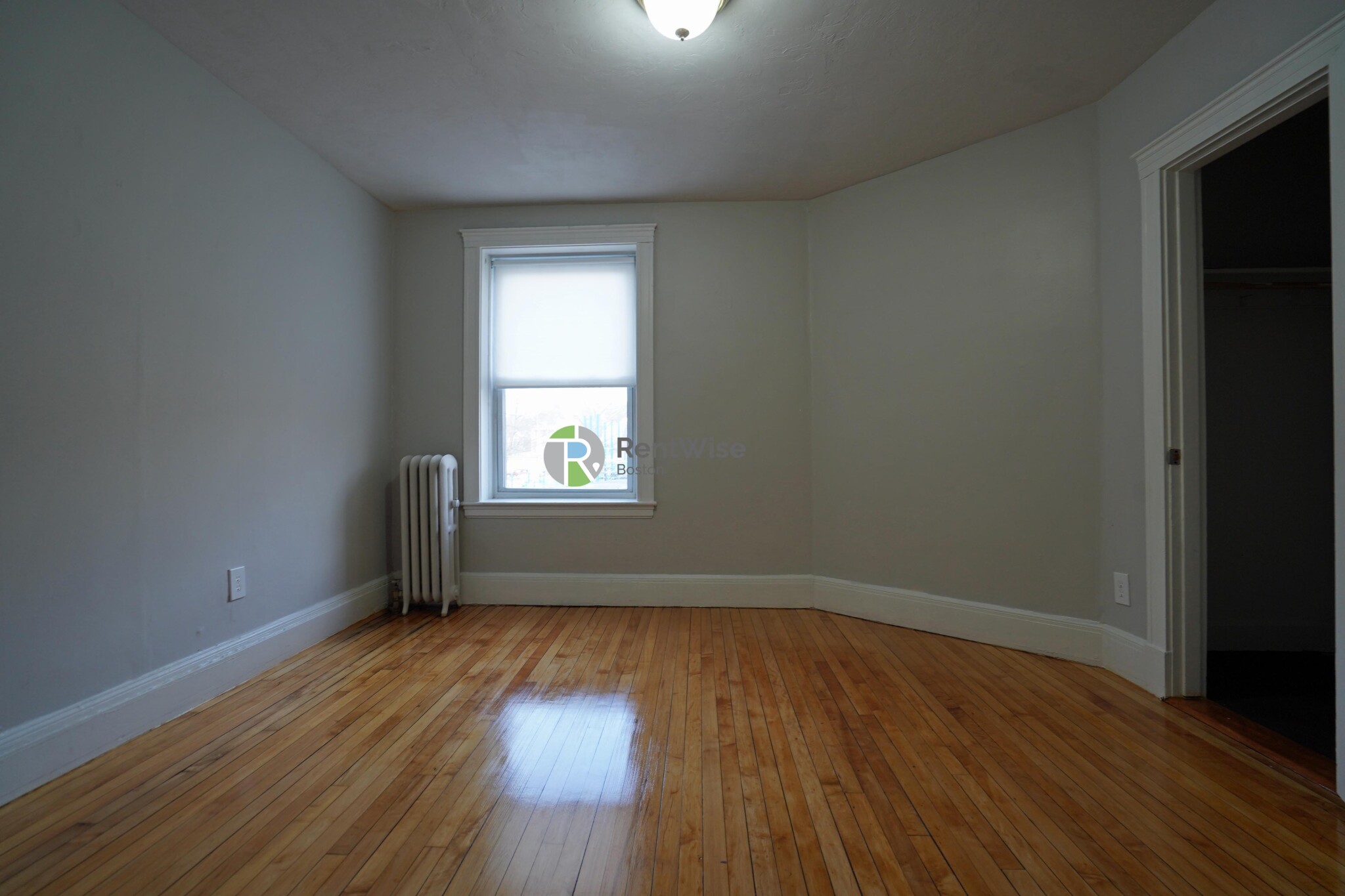 90 Cypress St, Emerson Gardens