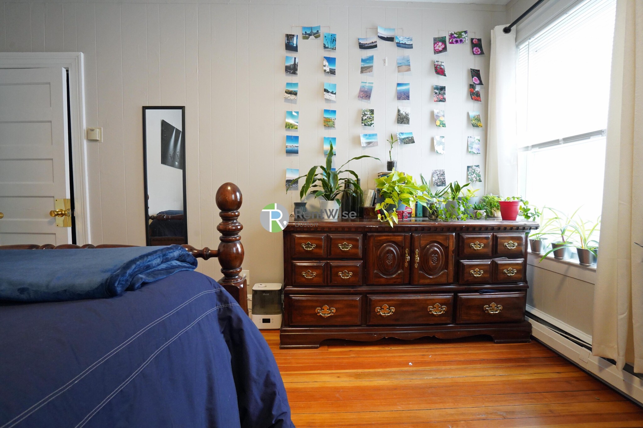 4 Ashford Ct, Allston