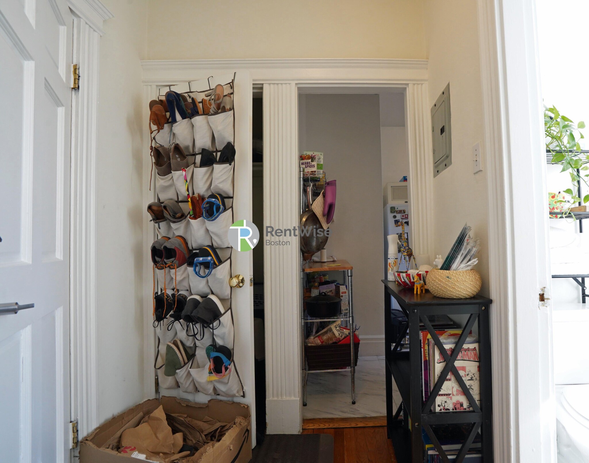 6 Camelot Ct, Brighton