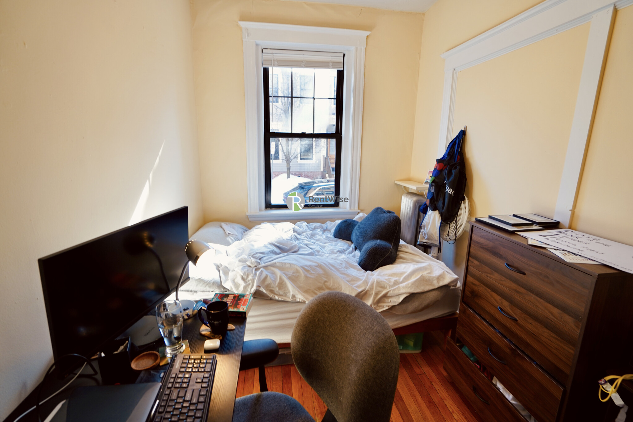 39 Clinton St, Mid-Cambridge