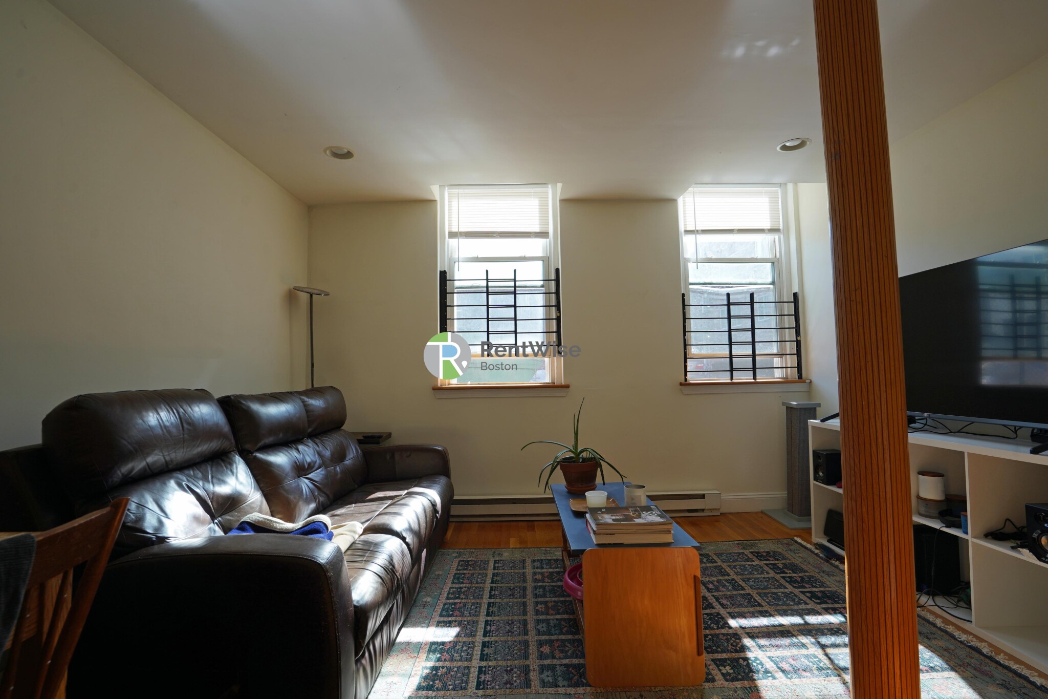 1298 Commonwealth Ave, Allston