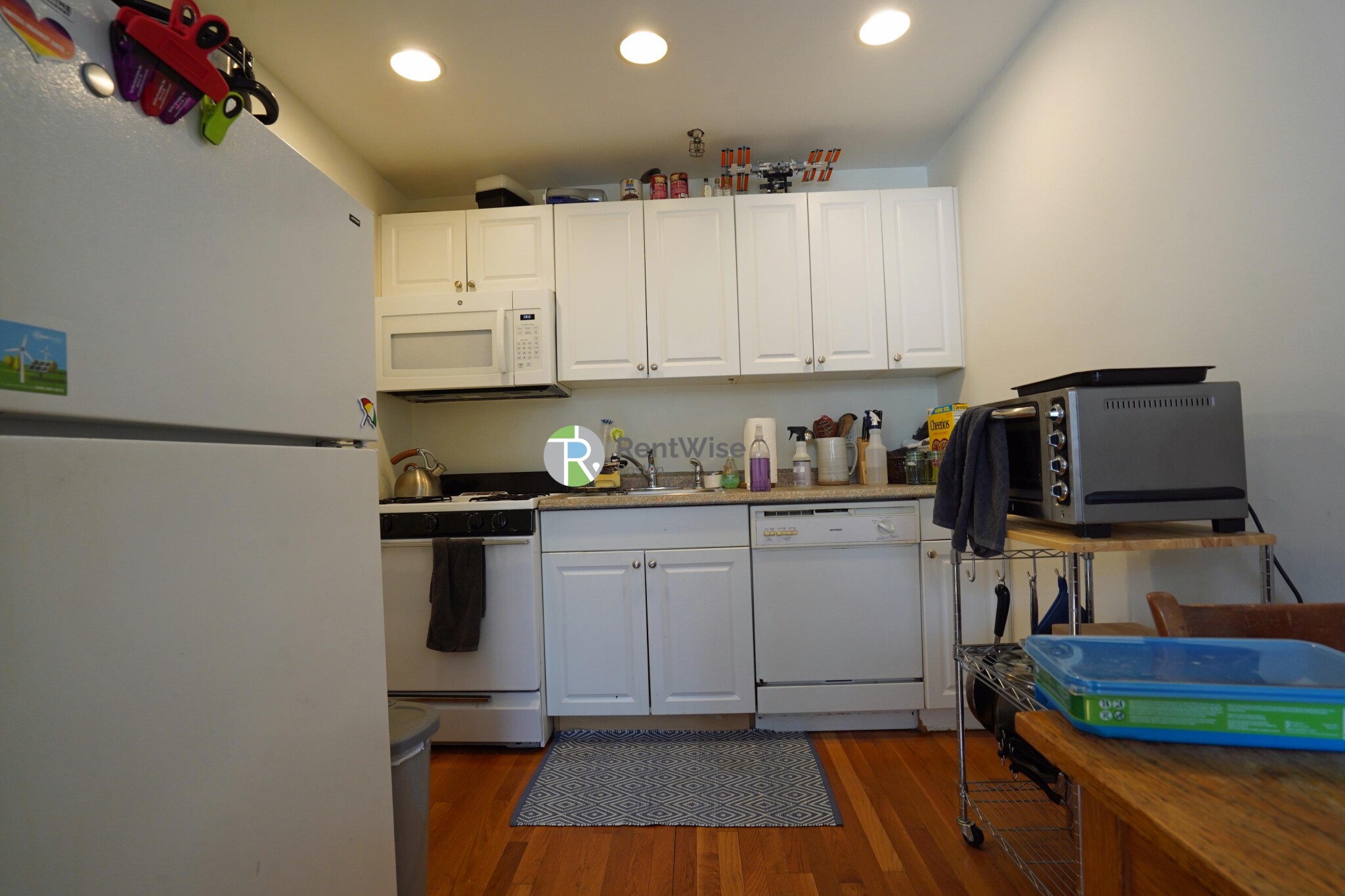 1298 Commonwealth Ave, Allston