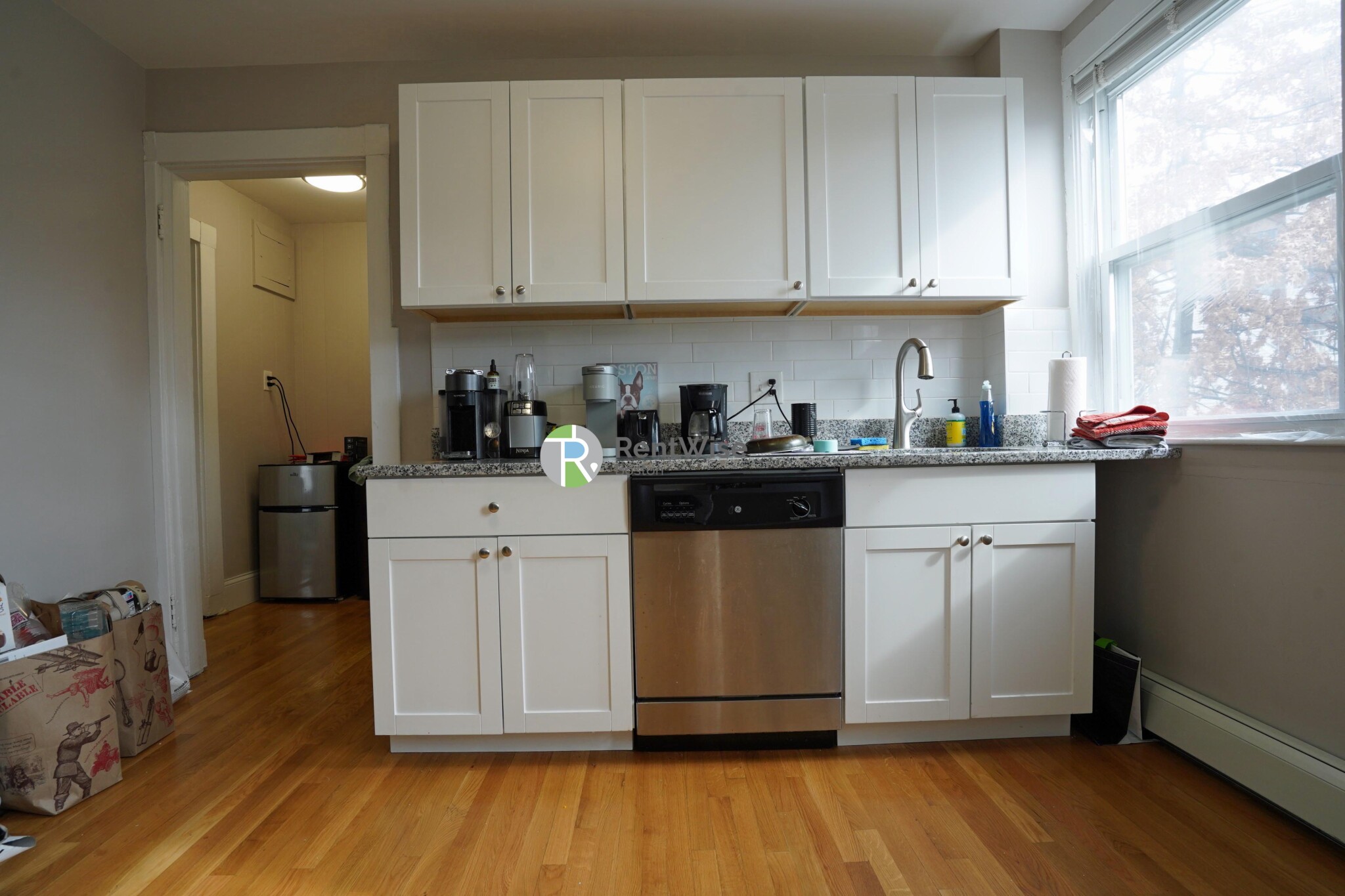 2 Ashford Ct, Allston