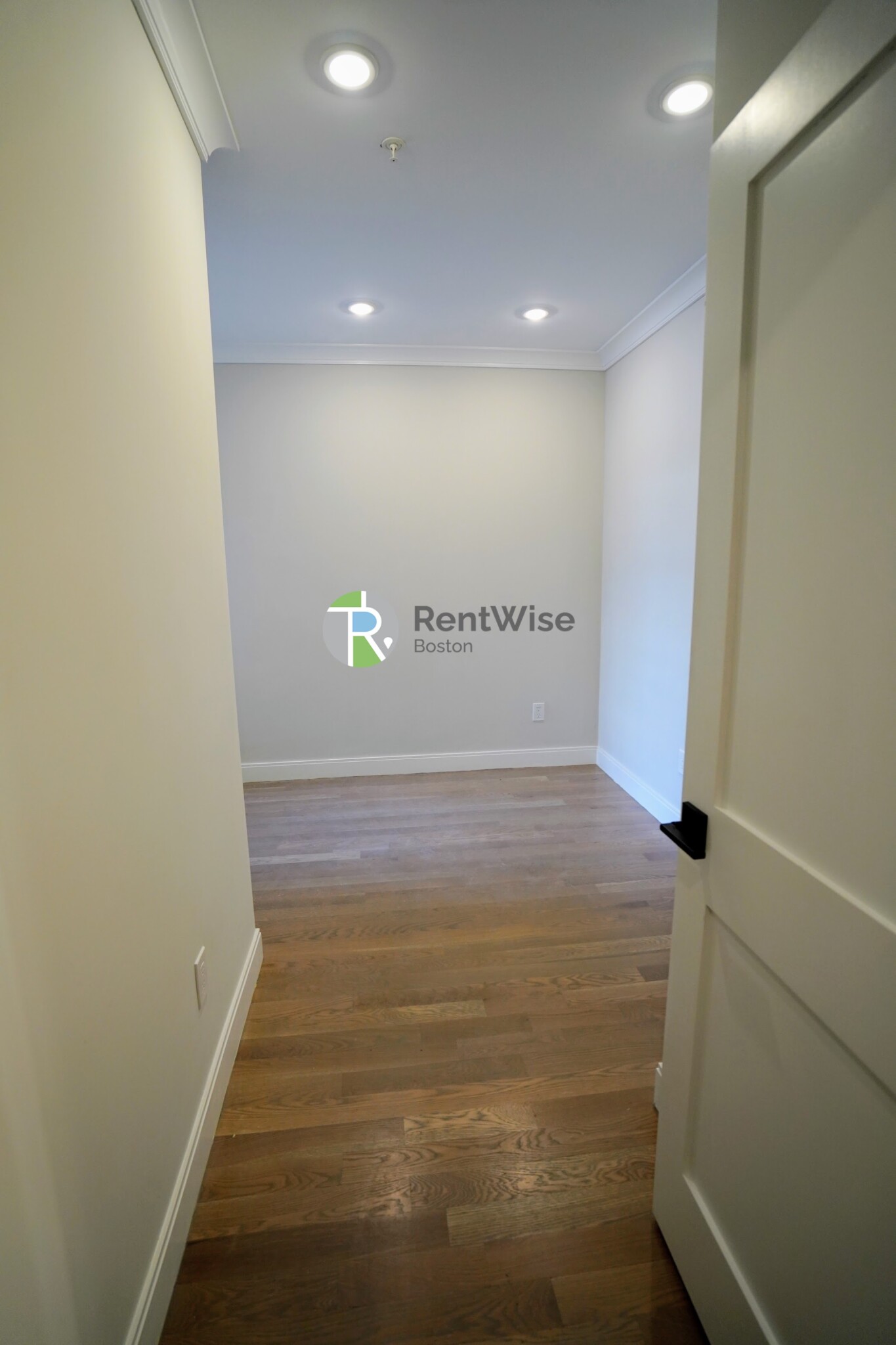 47 Englewood Ave, Brighton