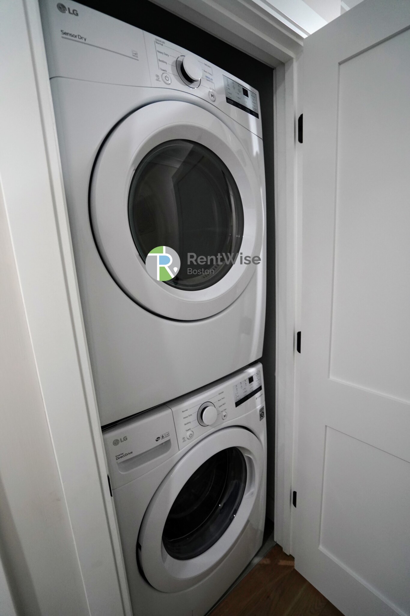 47 Englewood Ave, Brighton