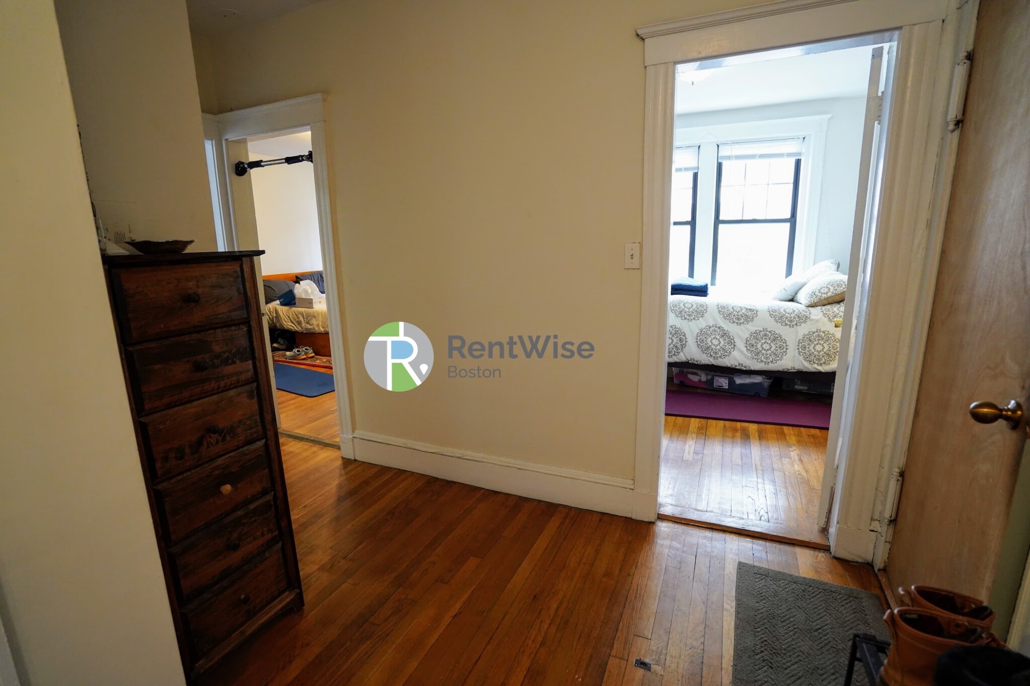 292 Harvard St, Mid-Cambridge