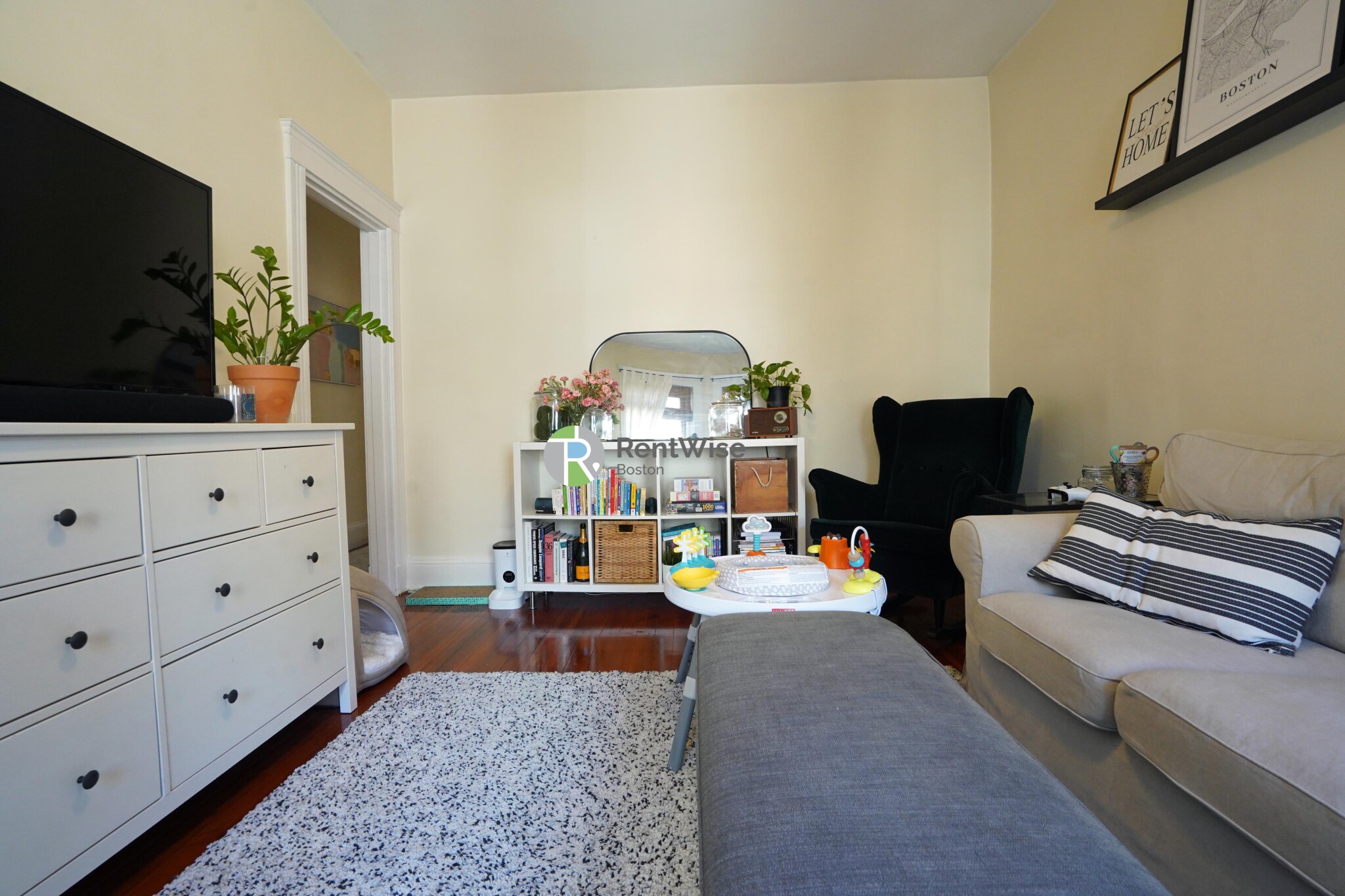 1379 Commonwealth Ave, Brighton