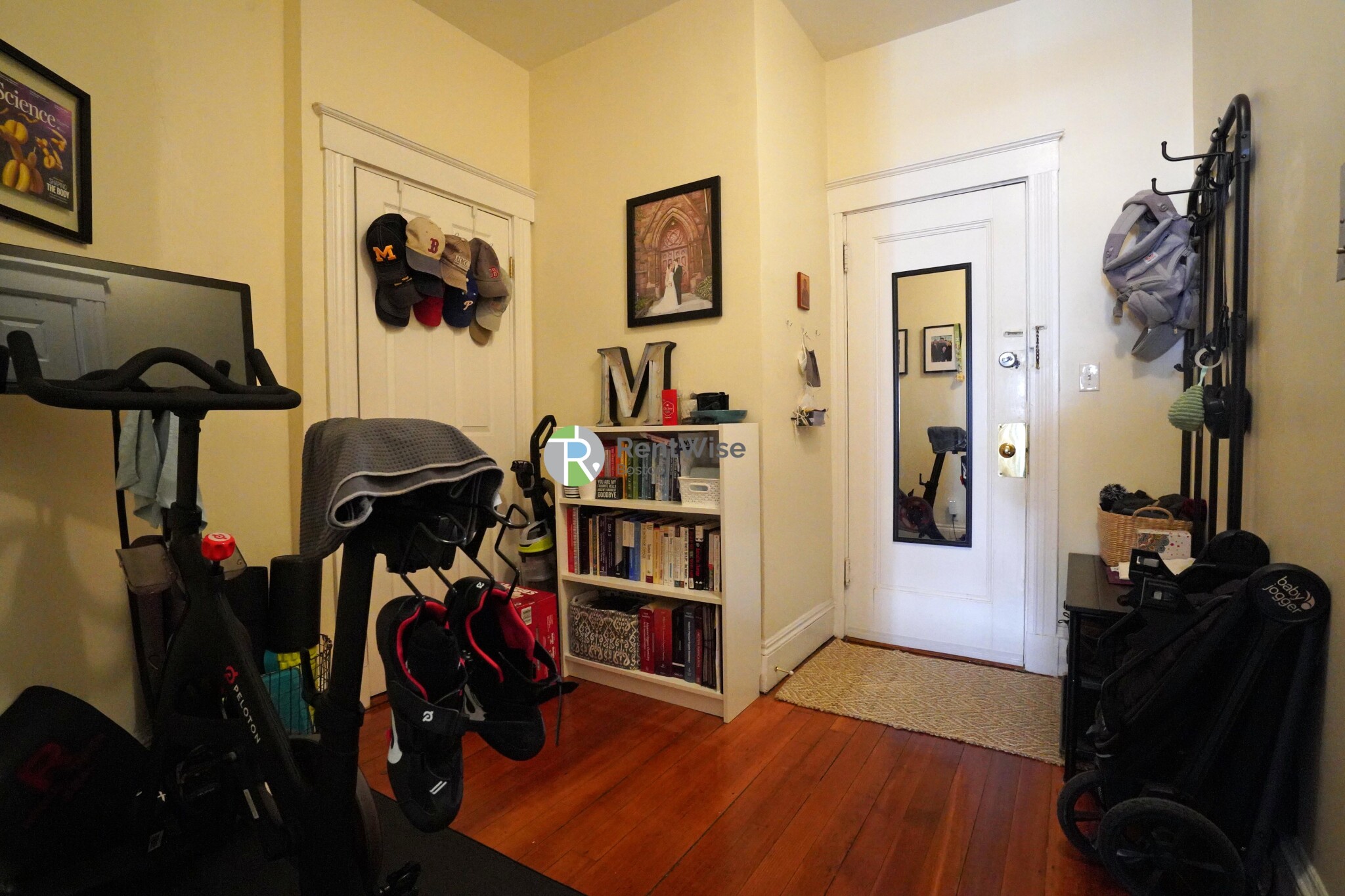 1379 Commonwealth Ave, Brighton