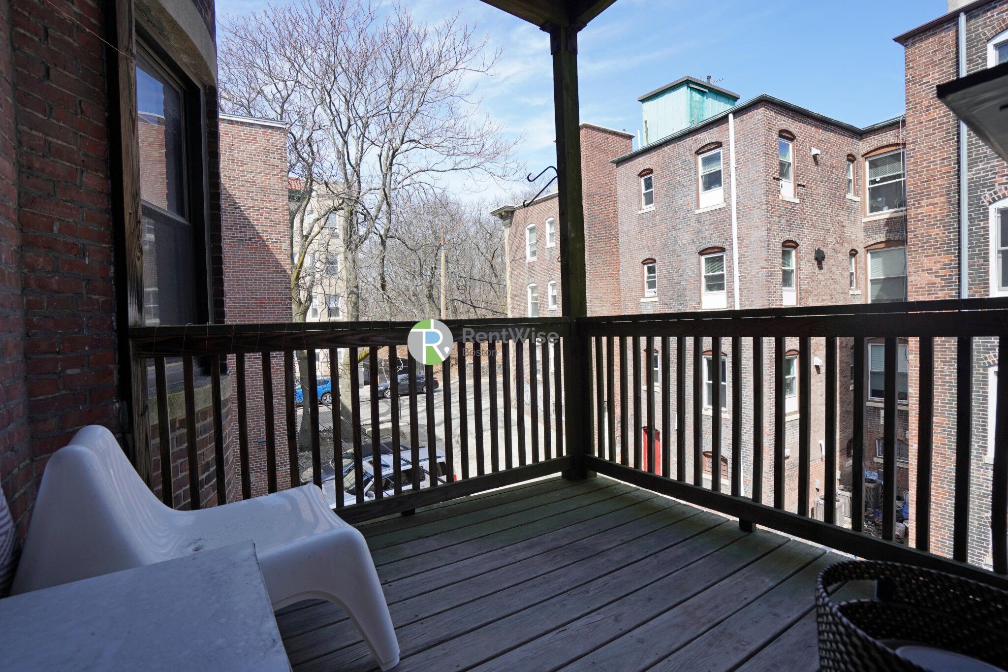 1379 Commonwealth Ave, Brighton