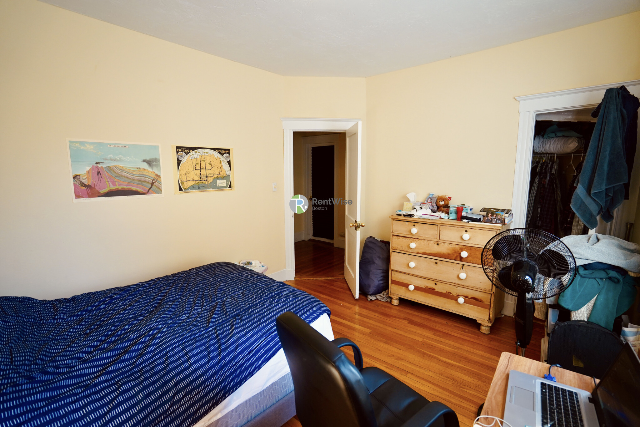 39 Clinton St, Mid-Cambridge