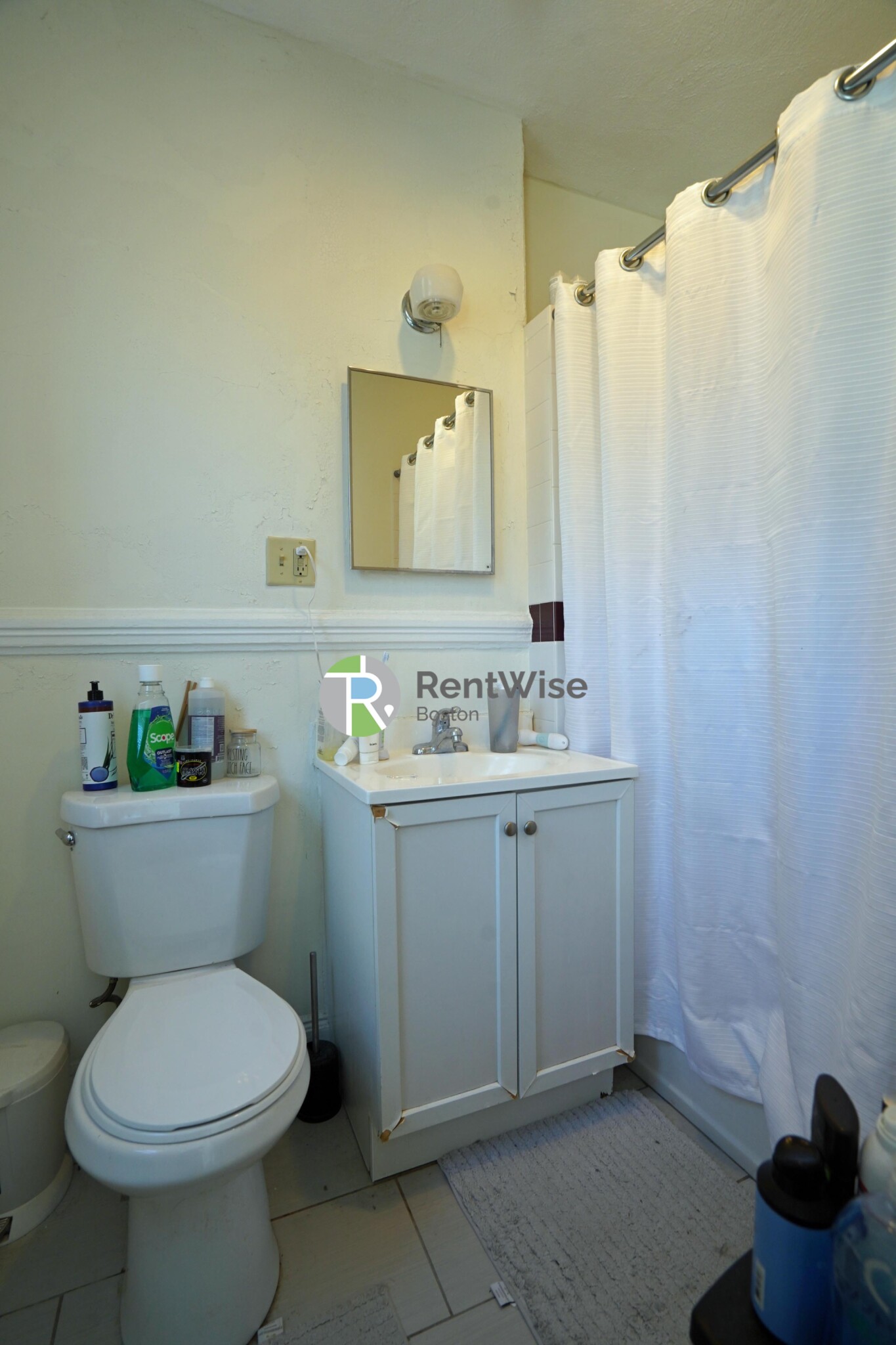 74 Brainerd Rd, Allston