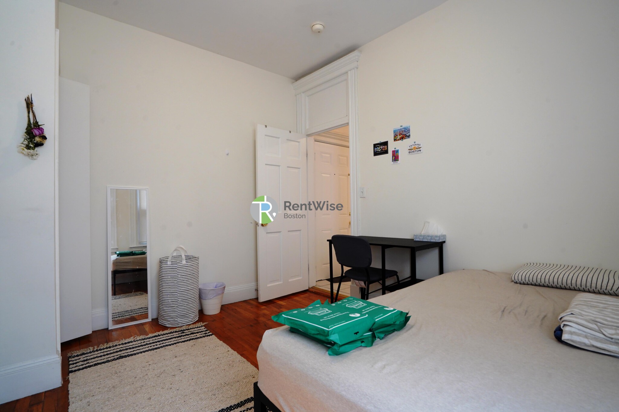 1298 Commonwealth Ave, Allston