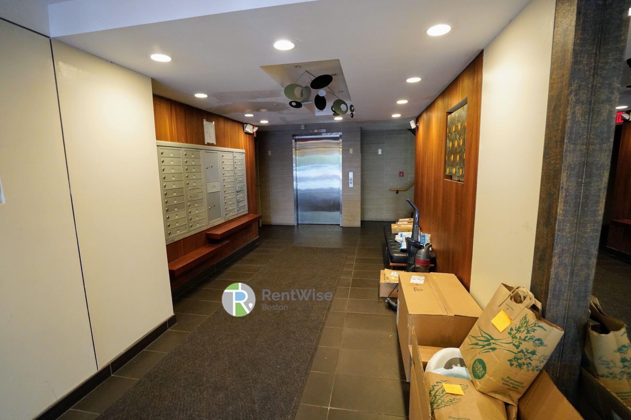 345 Franklin St, Riverside