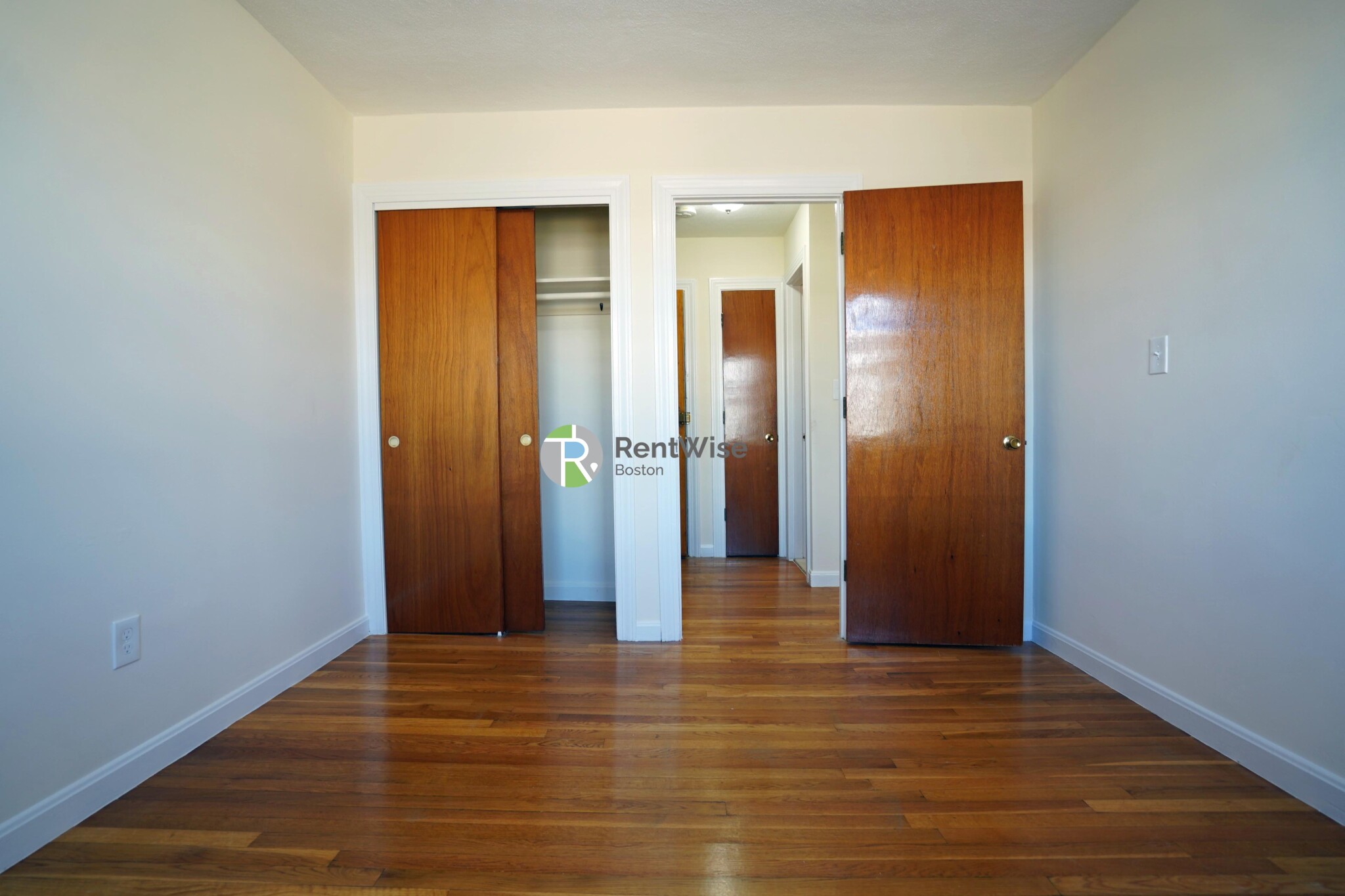 180 North Beacon St, Brighton