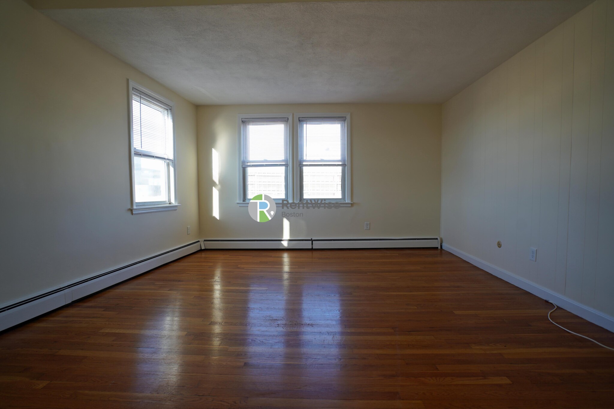 180 North Beacon St, Brighton