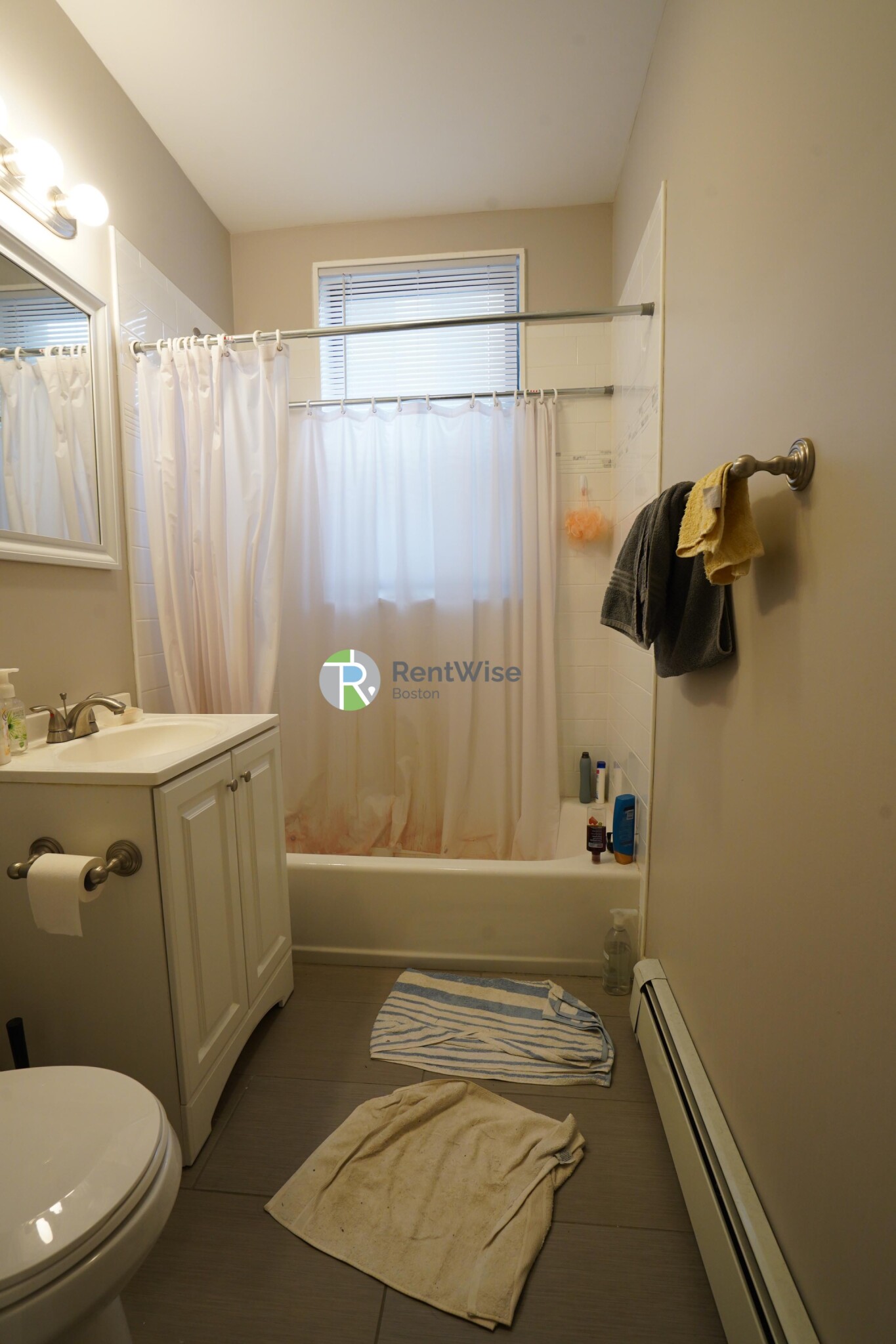 72 Gardner St, Allston