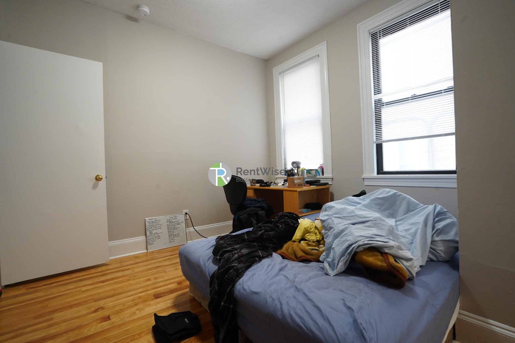 72 Gardner St, Allston