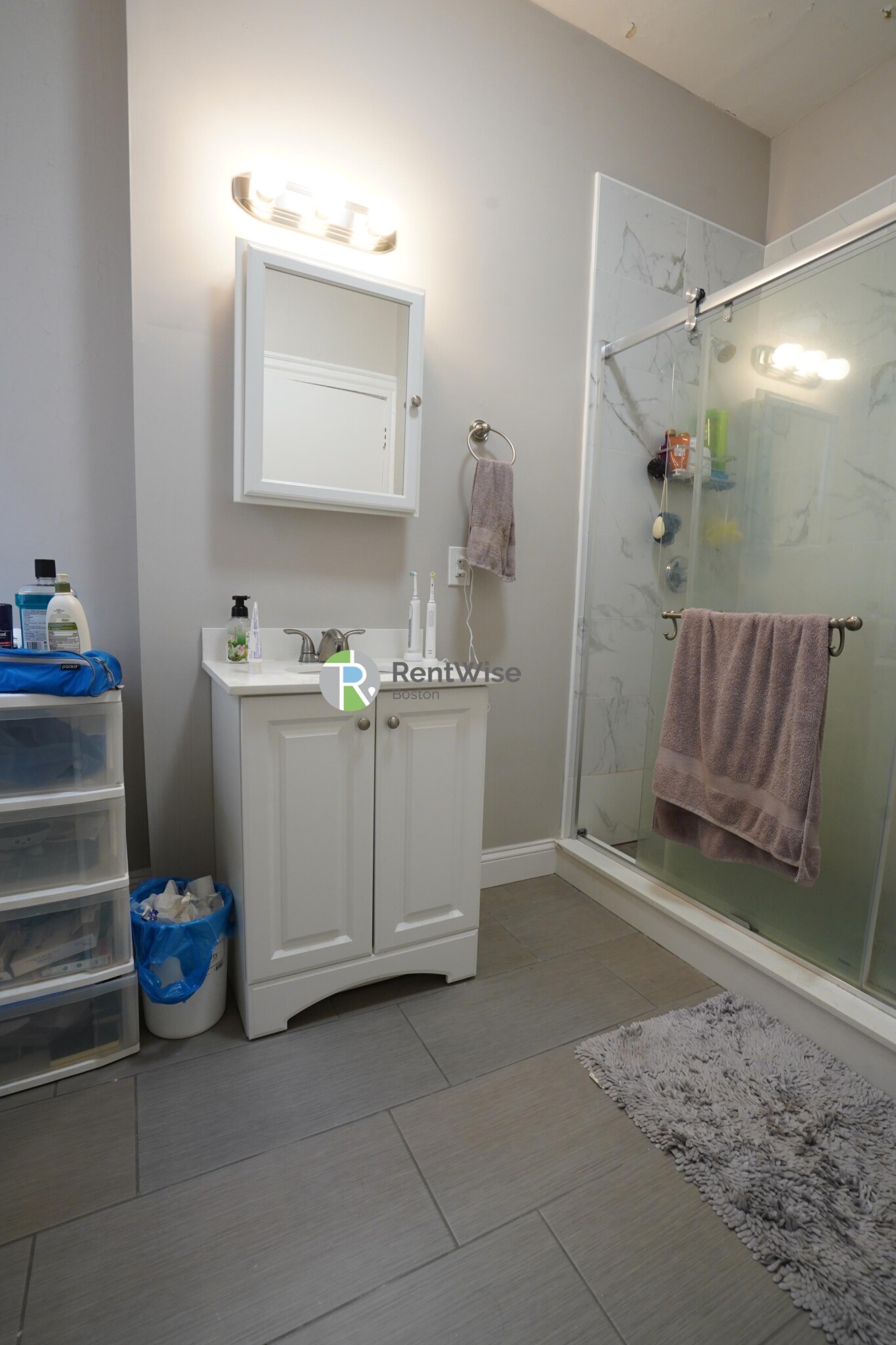 72 Gardner St, Allston