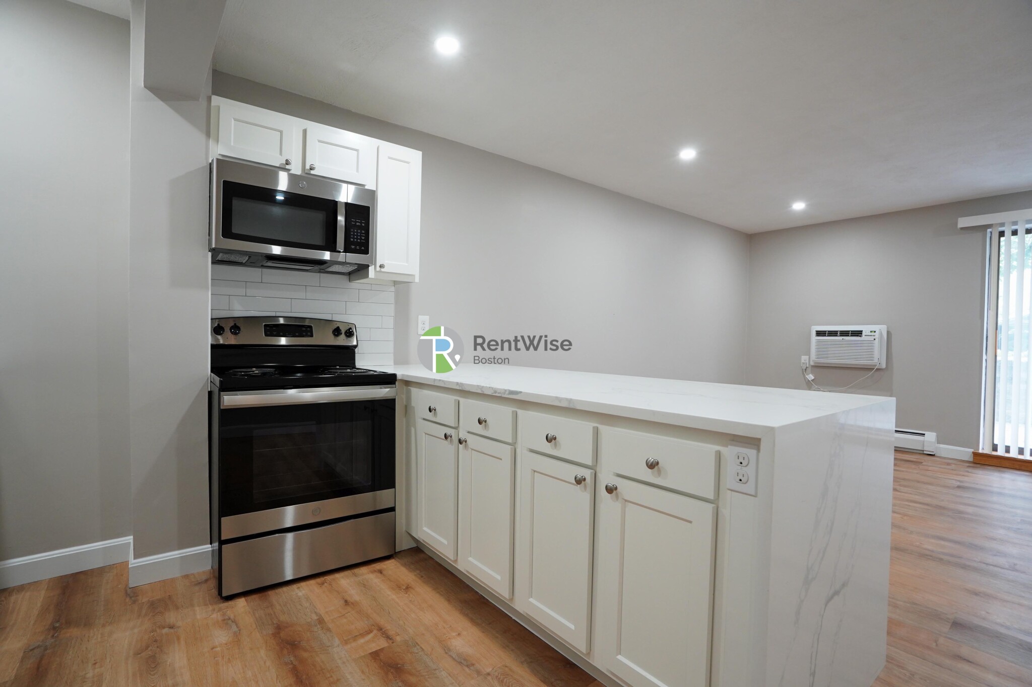 116 Tremont St, Brighton