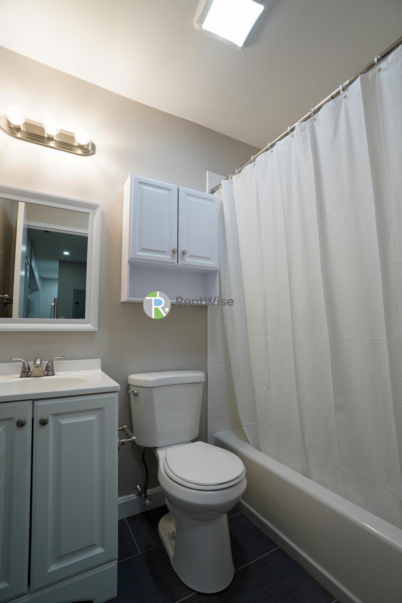 116 Tremont St, Brighton