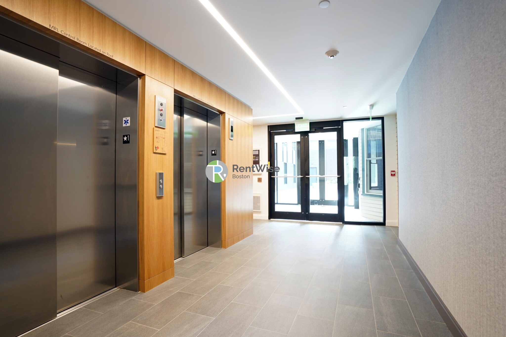 83 Gardner St, Allston