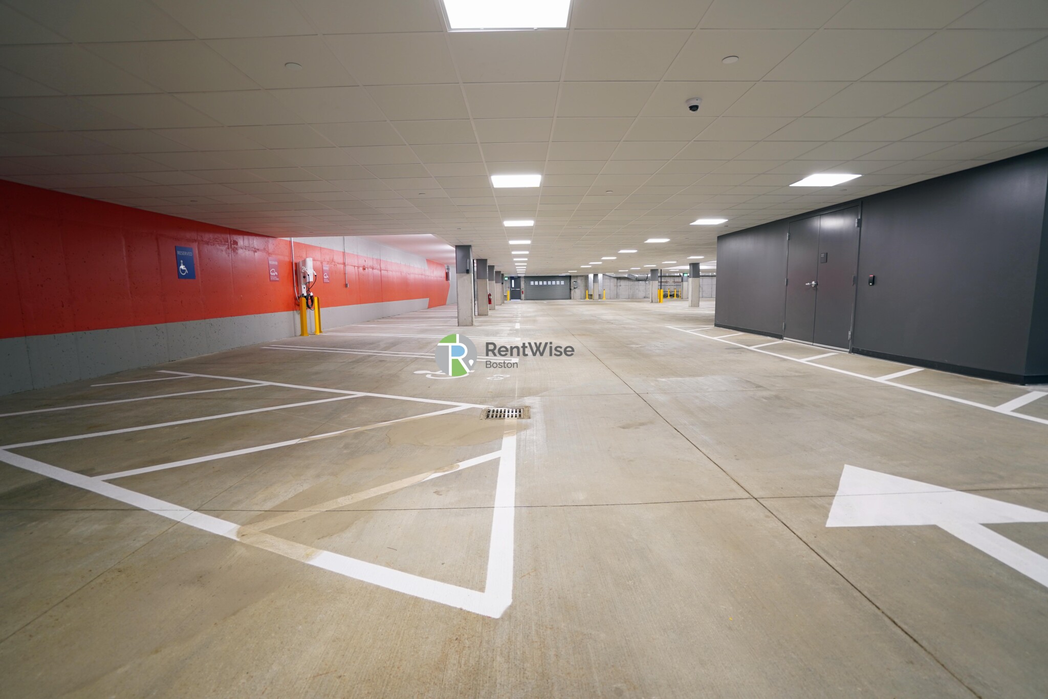 83 Gardner St, Allston