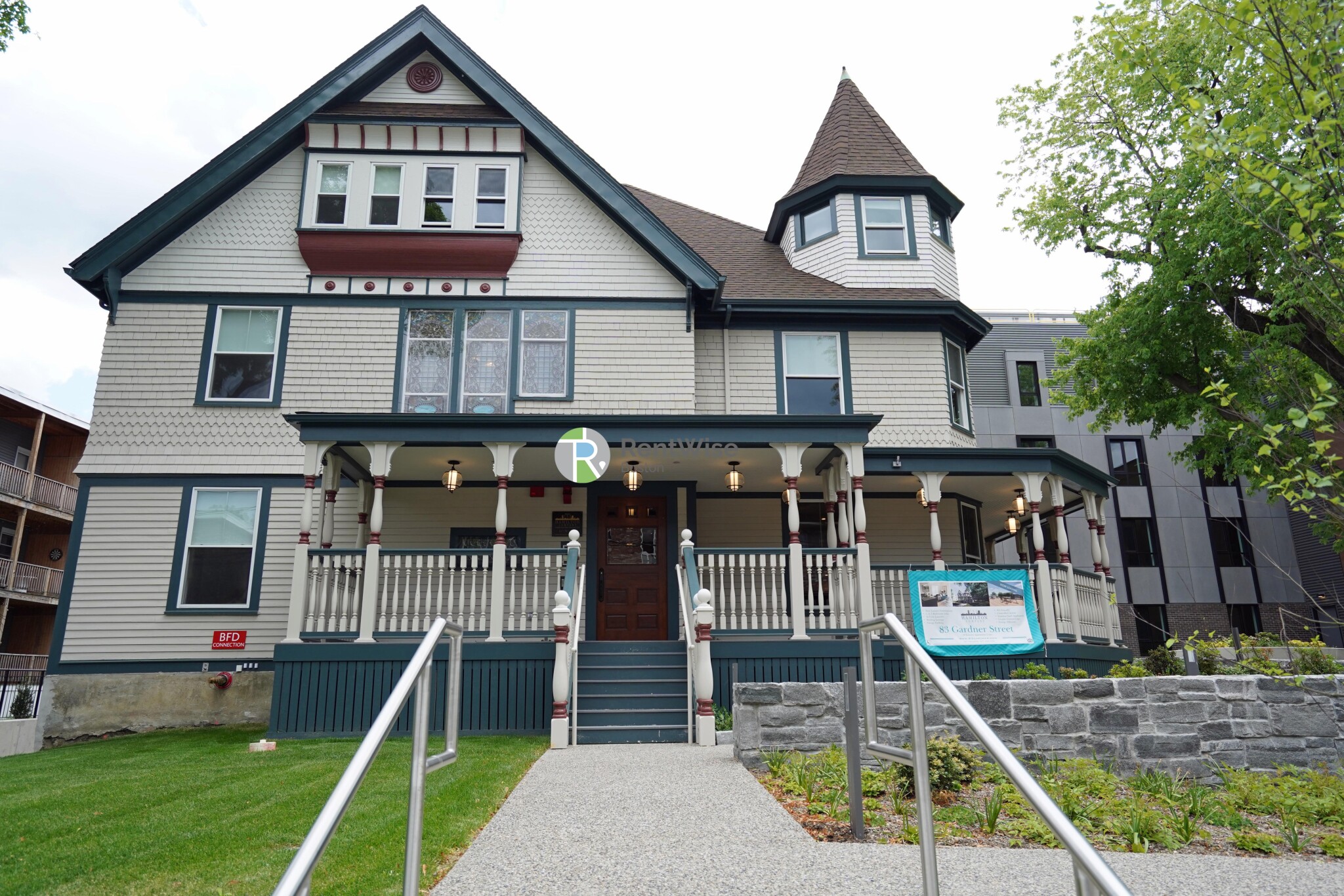 83 Gardner St, Allston