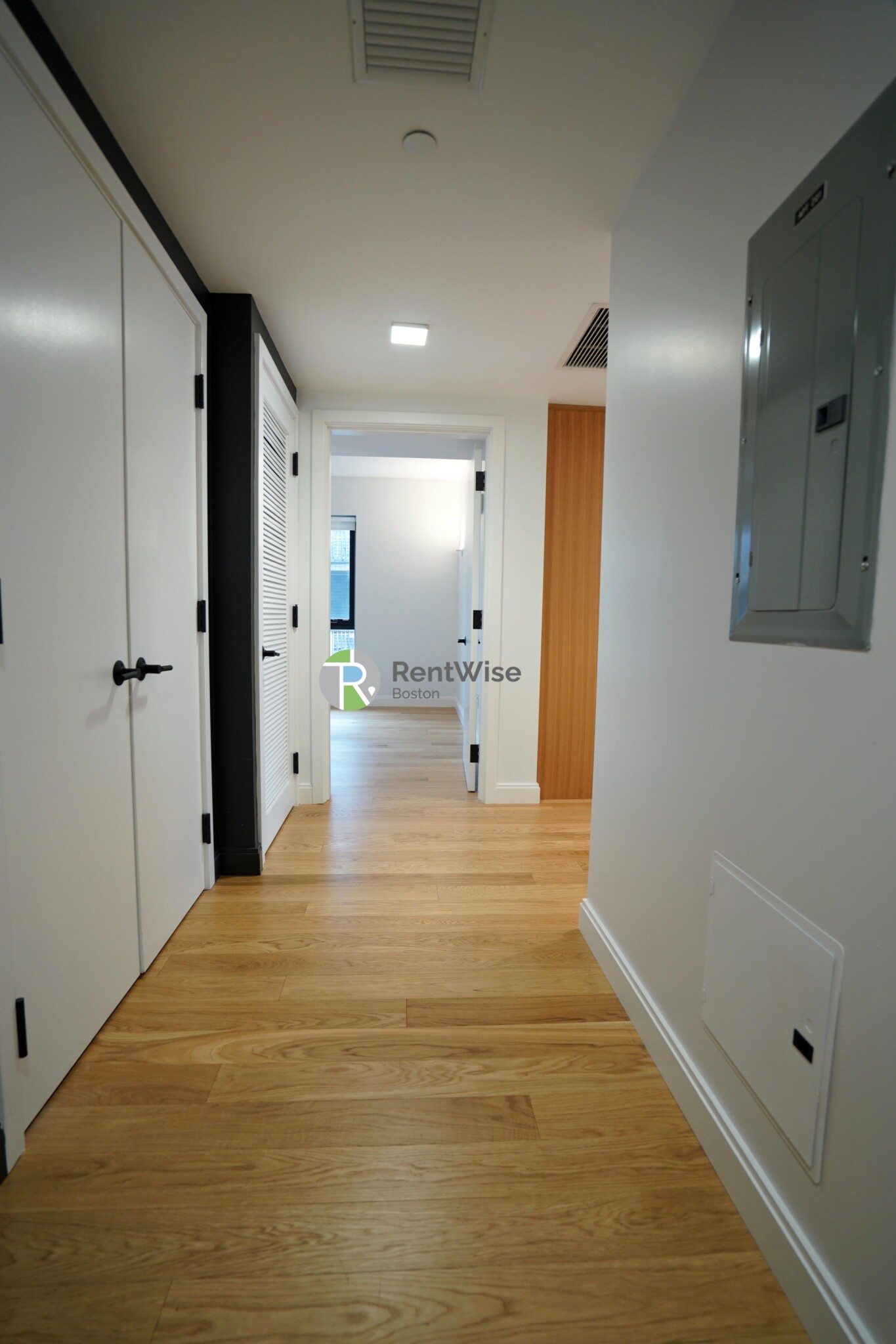 83 Gardner St, Allston